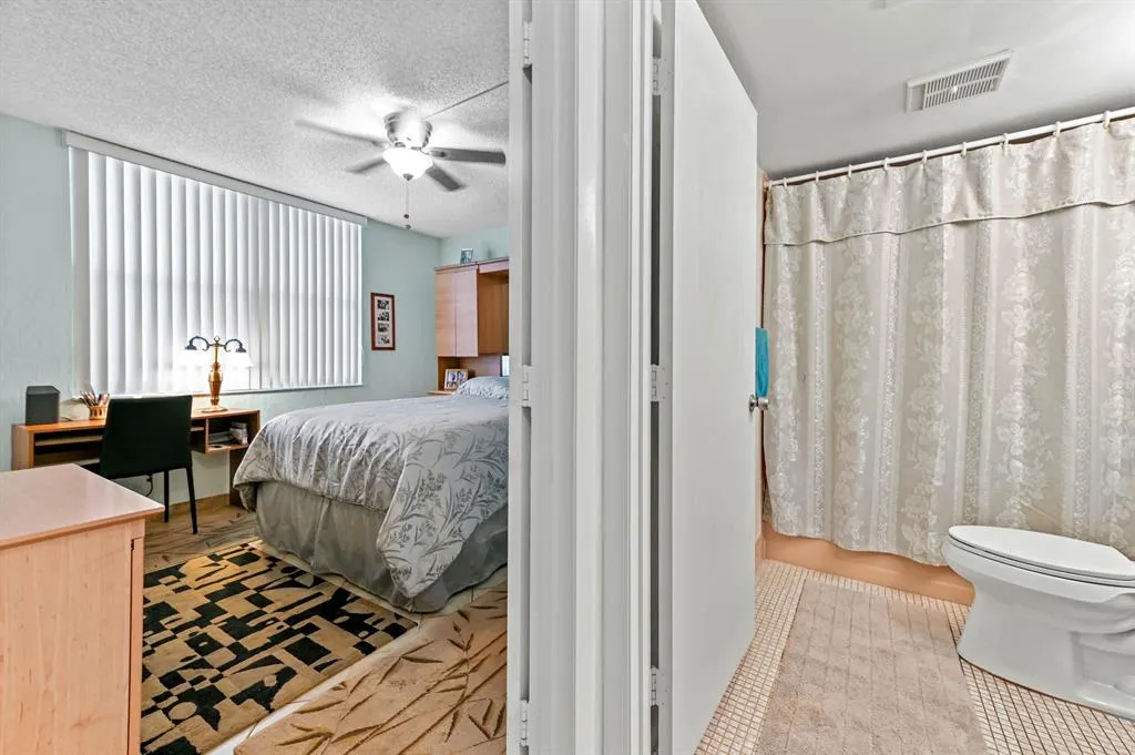 7610 NW 18th Street, #203