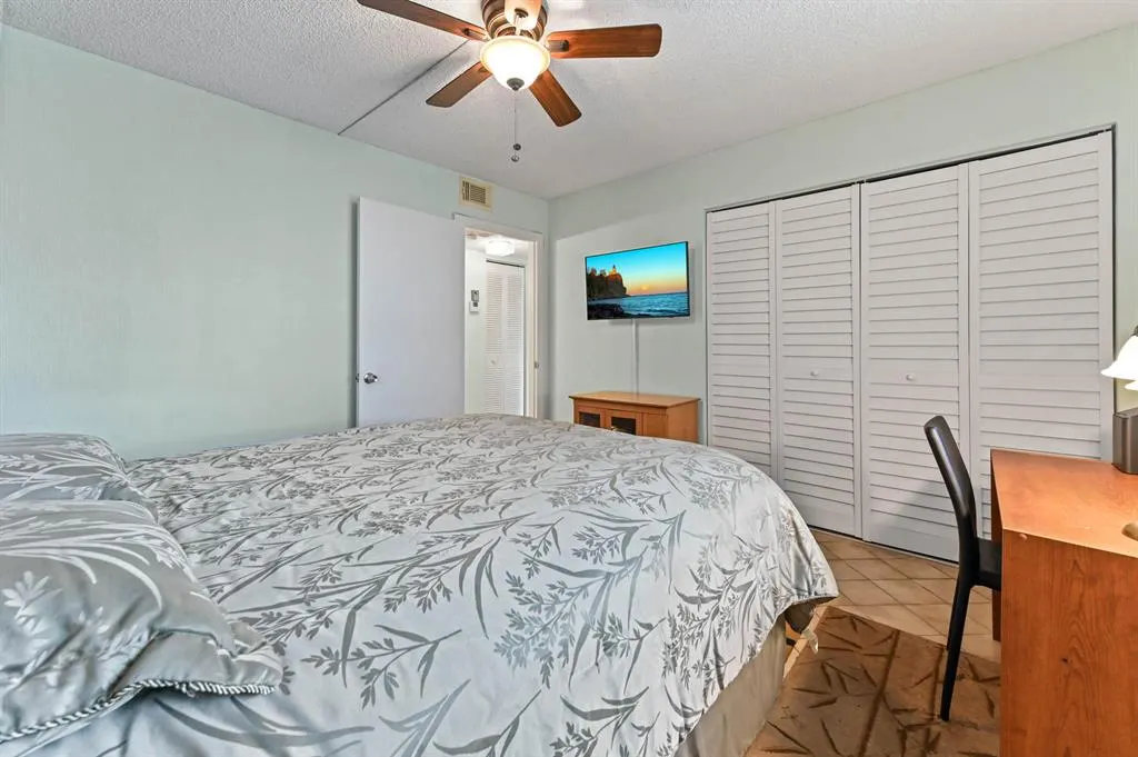 7610 NW 18th Street, #203