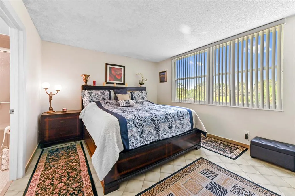 7610 NW 18th Street, #203