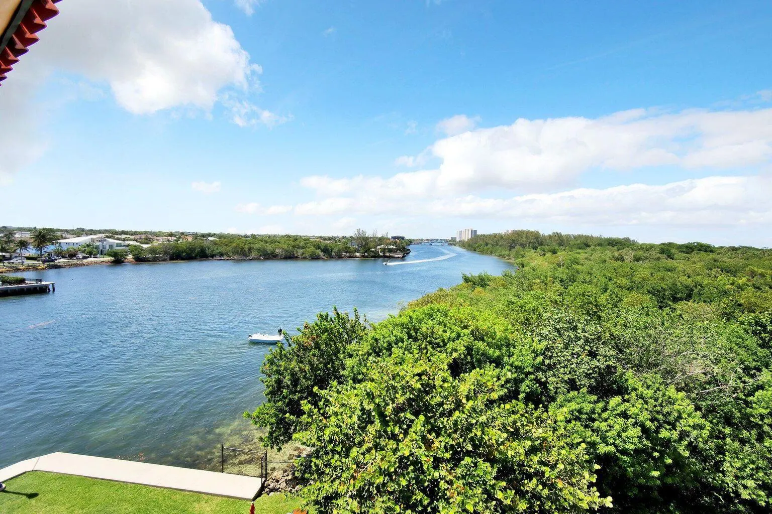 2871 N Ocean Boulevard, #V543