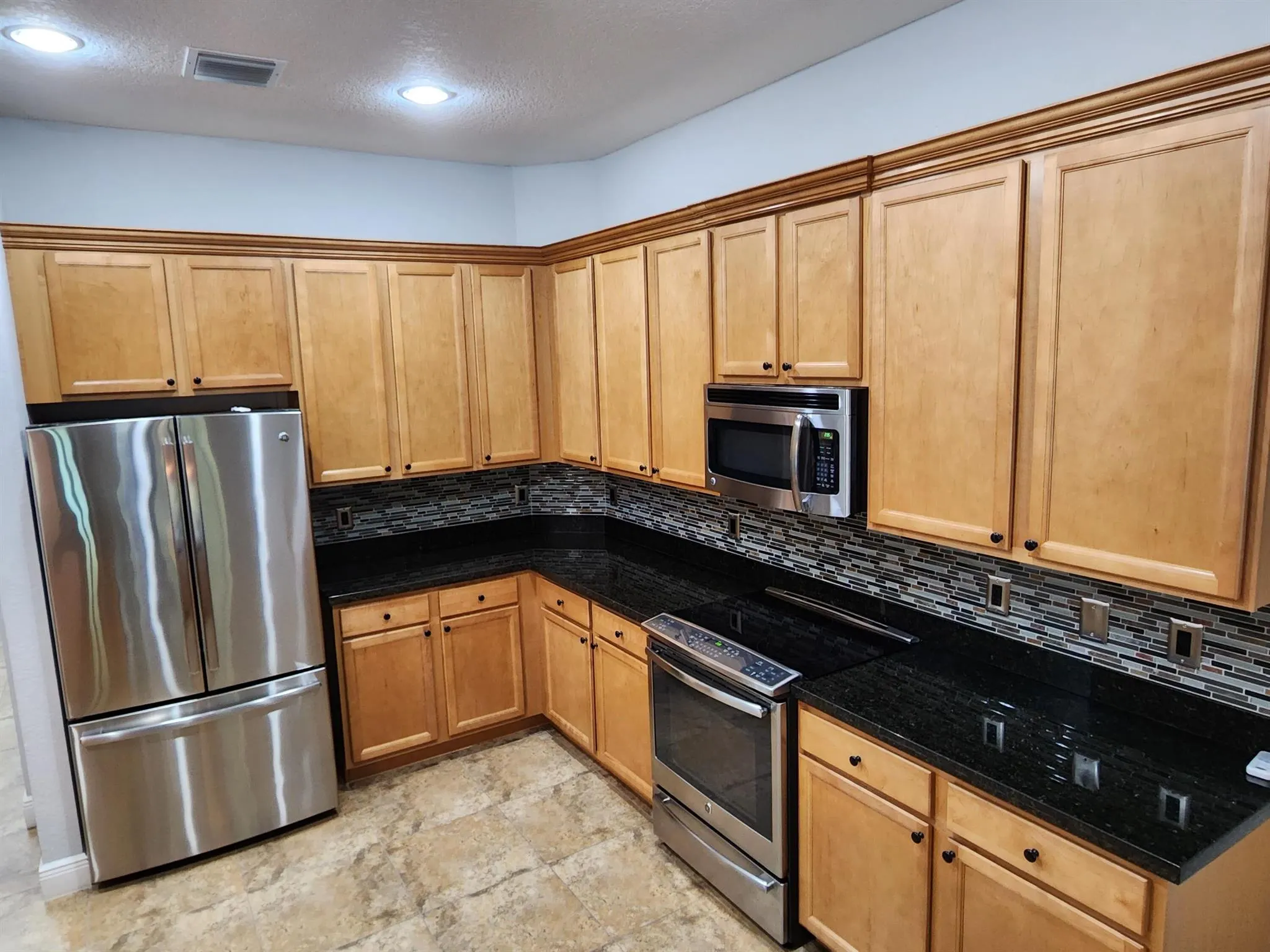 2095 NW Diamond Creek Way