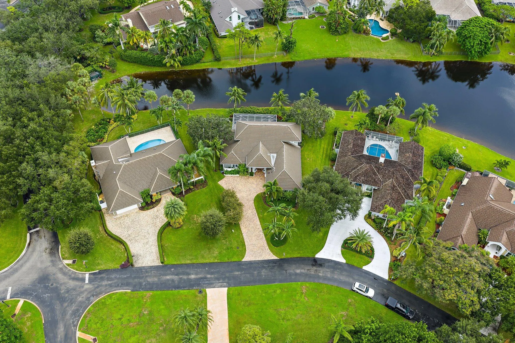 18647 SE Lakeside Way
