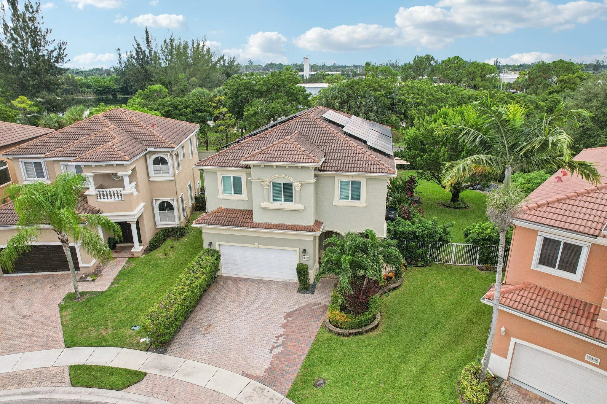 553 Gazetta Way