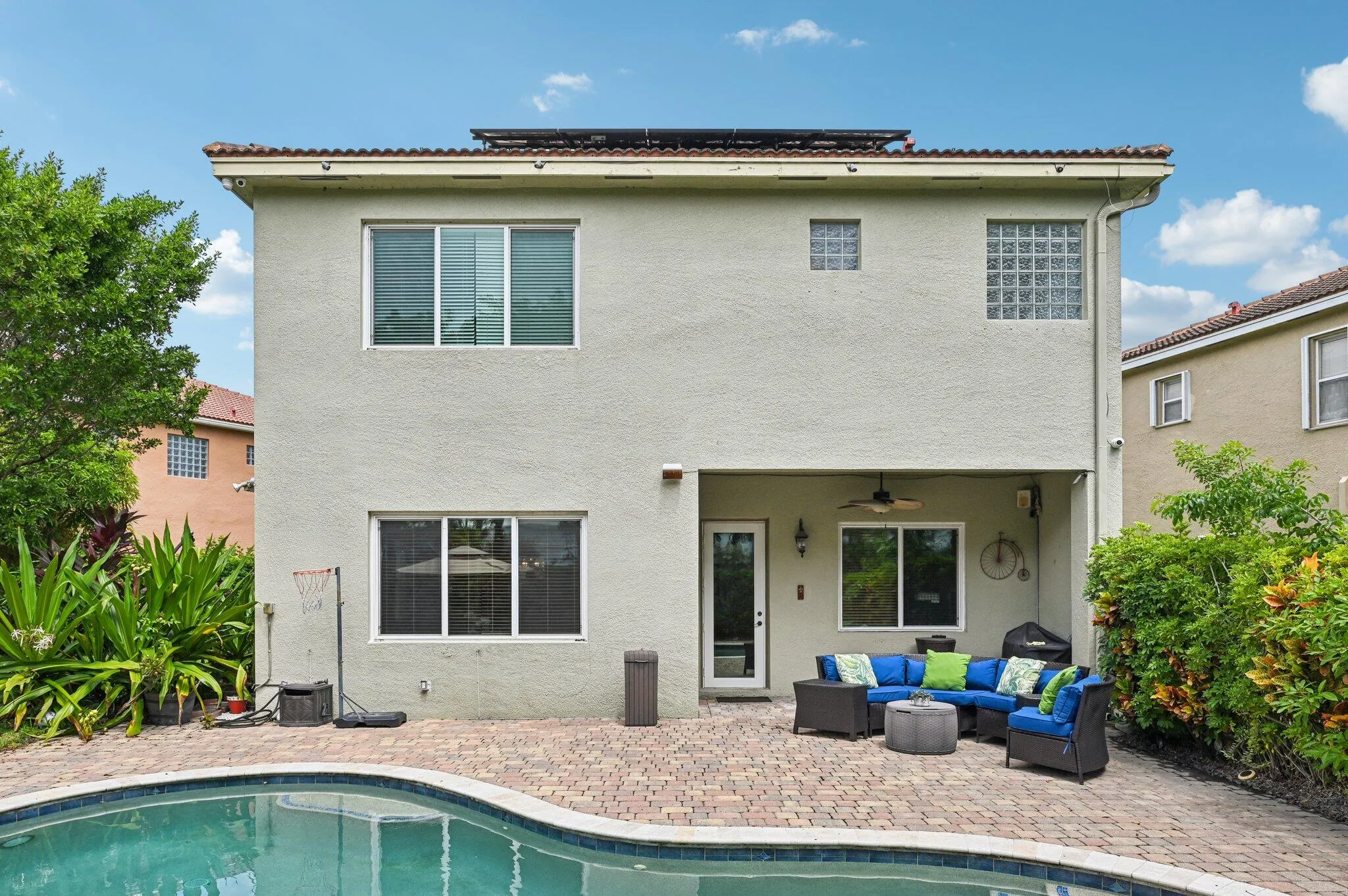 553 Gazetta Way