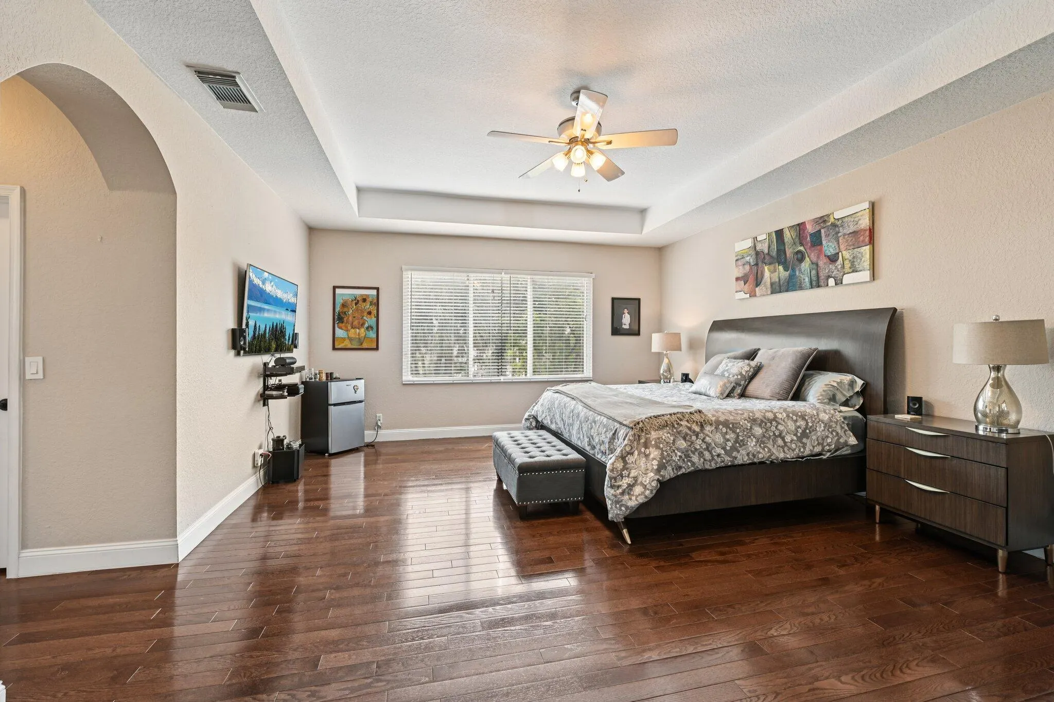 553 Gazetta Way