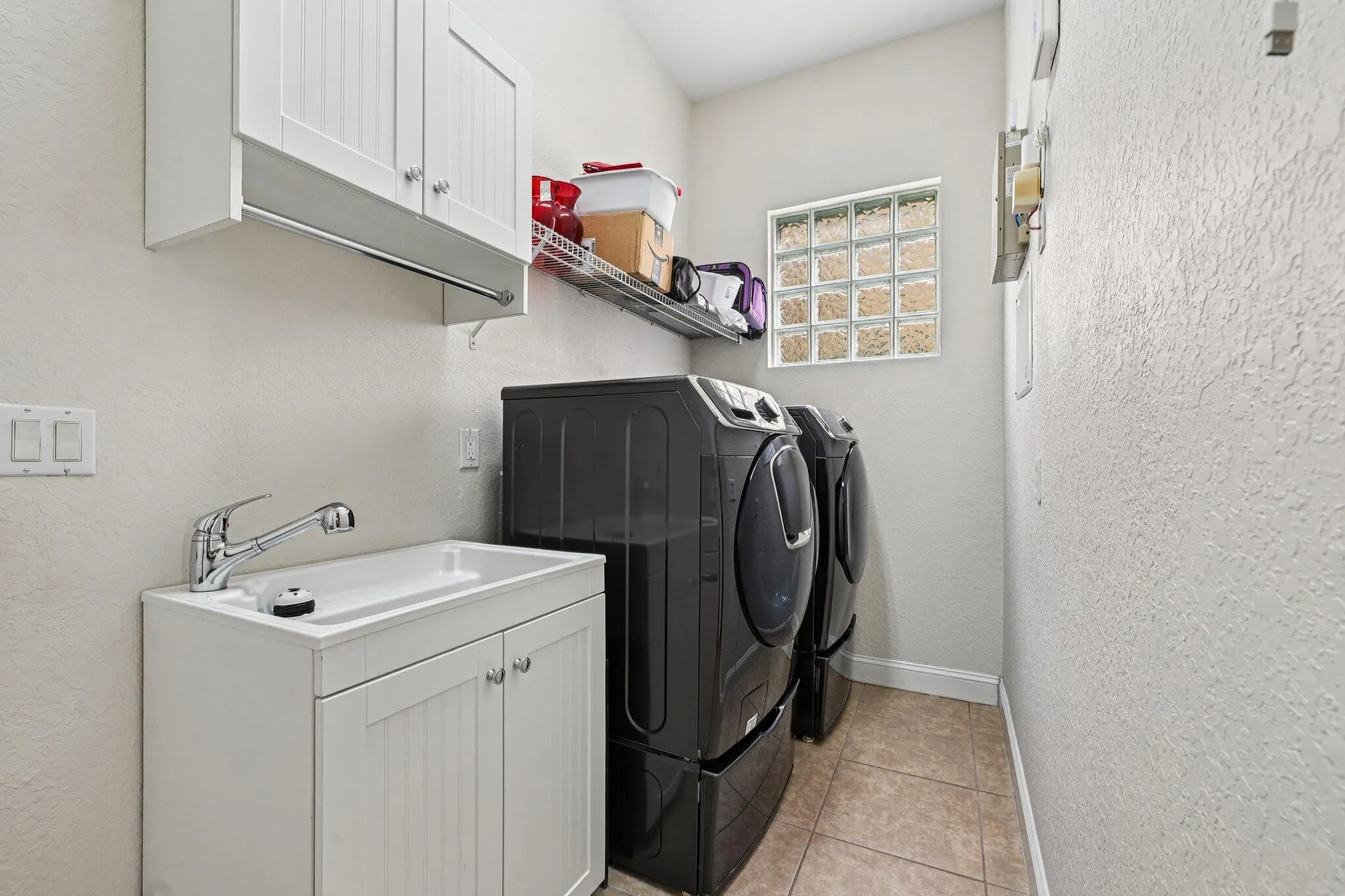 553 Gazetta Way