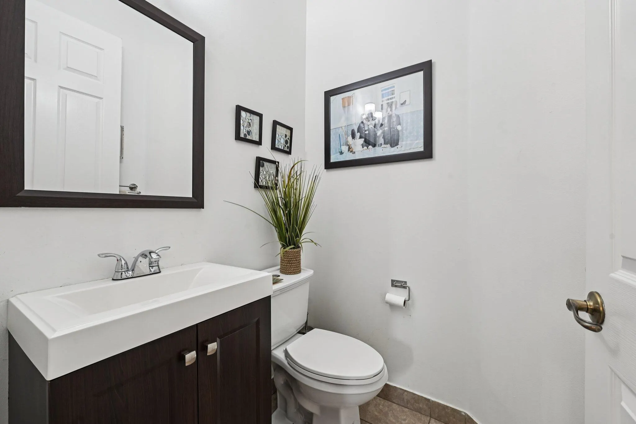 553 Gazetta Way