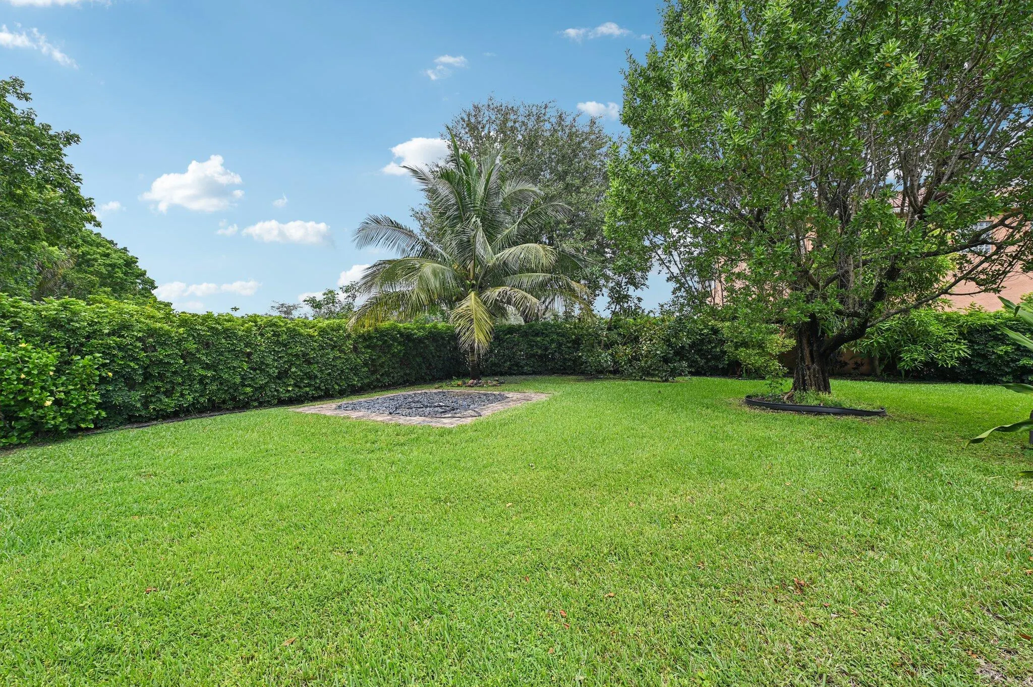 553 Gazetta Way