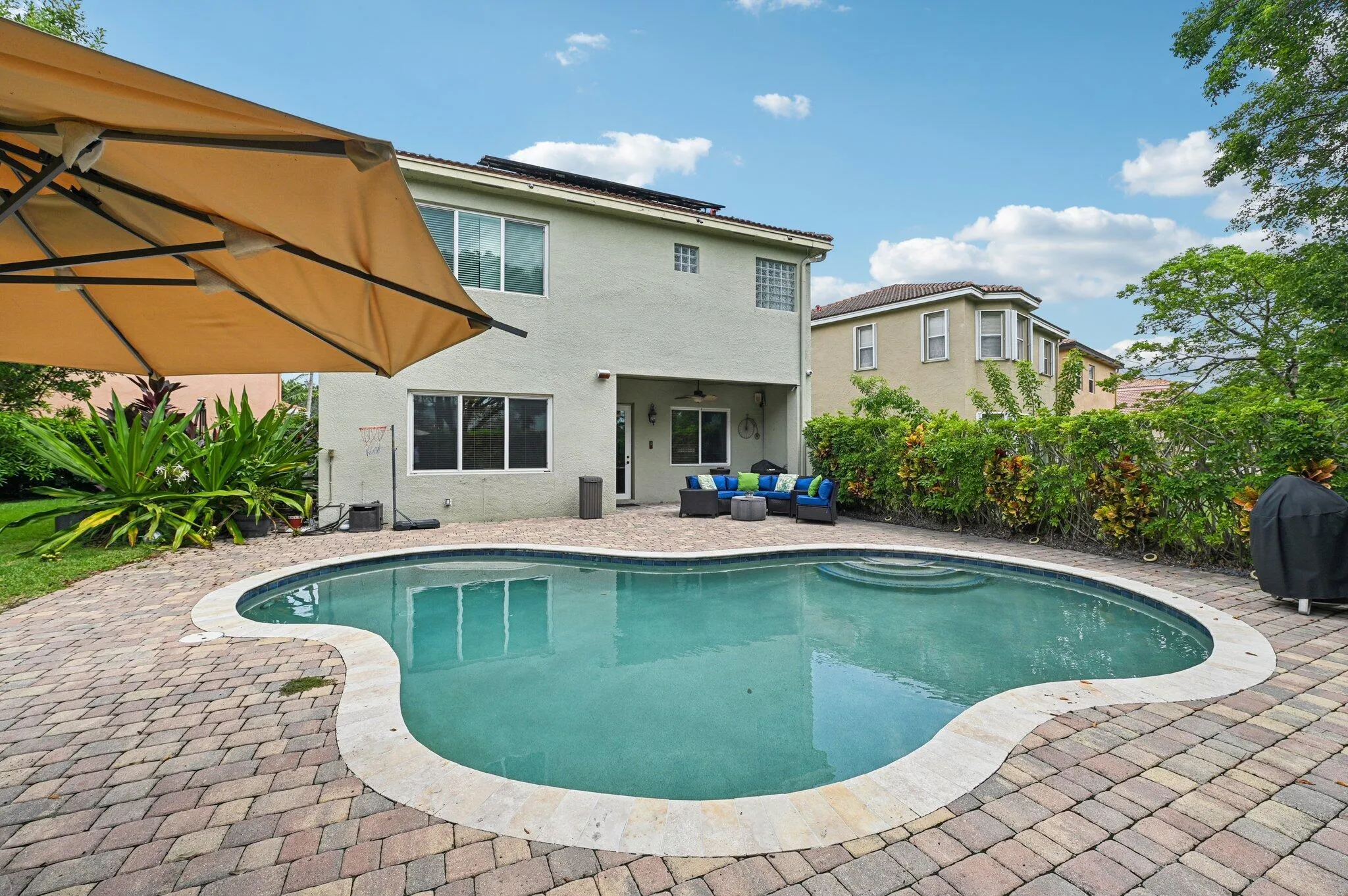 553 Gazetta Way