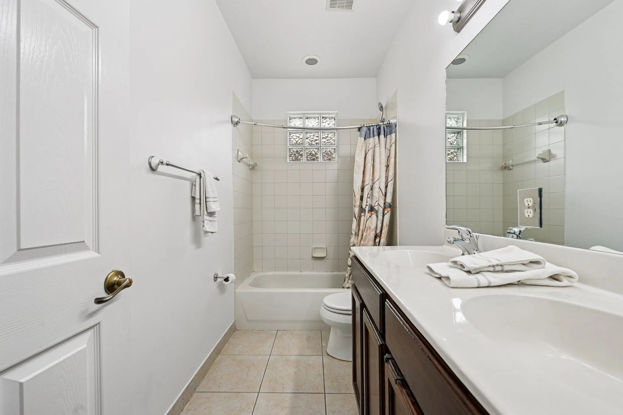 553 Gazetta Way