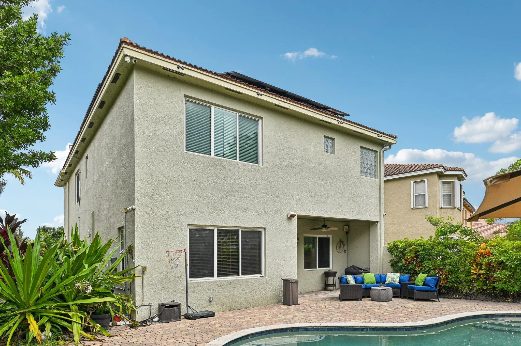 553 Gazetta Way