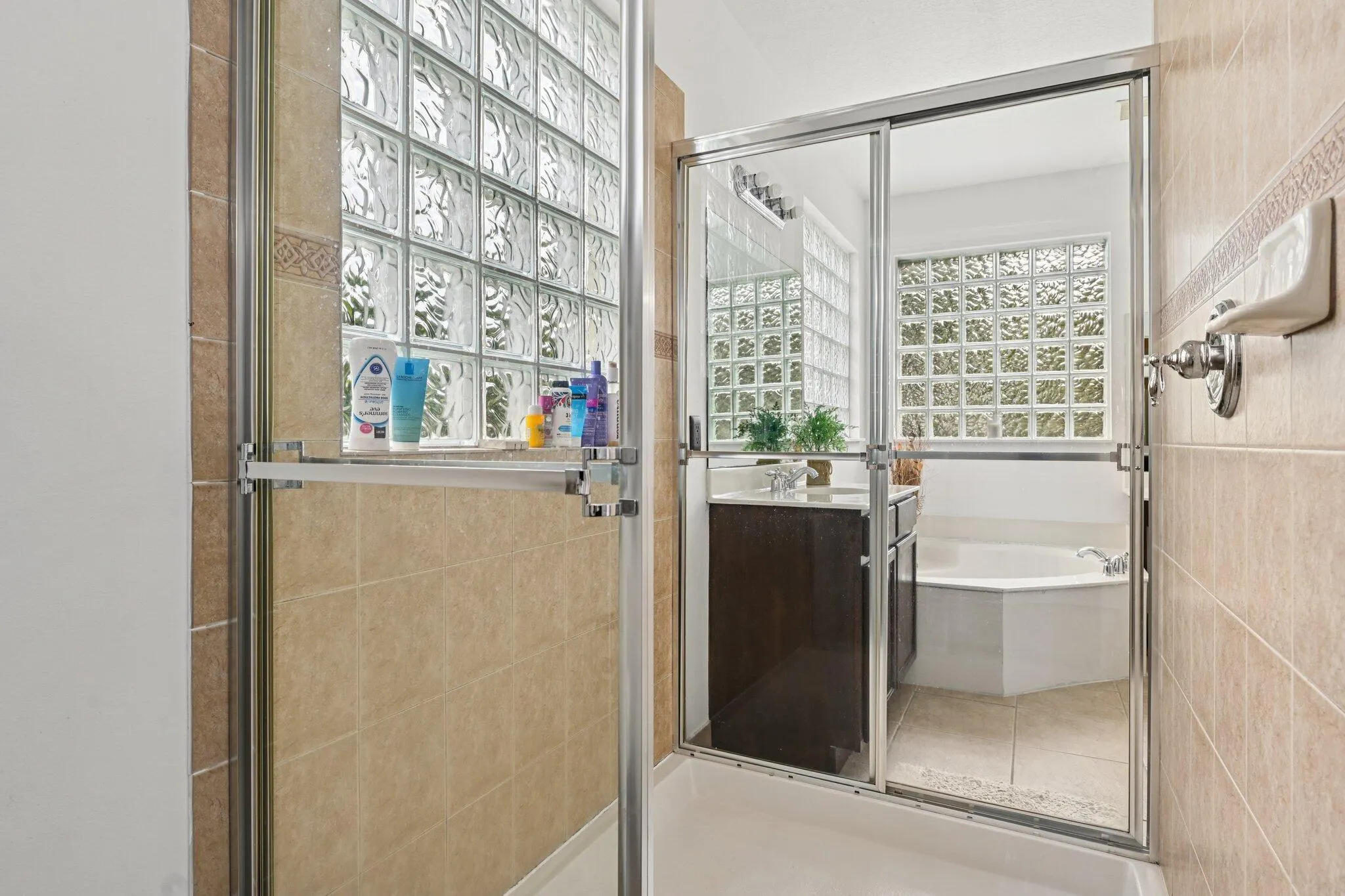 553 Gazetta Way