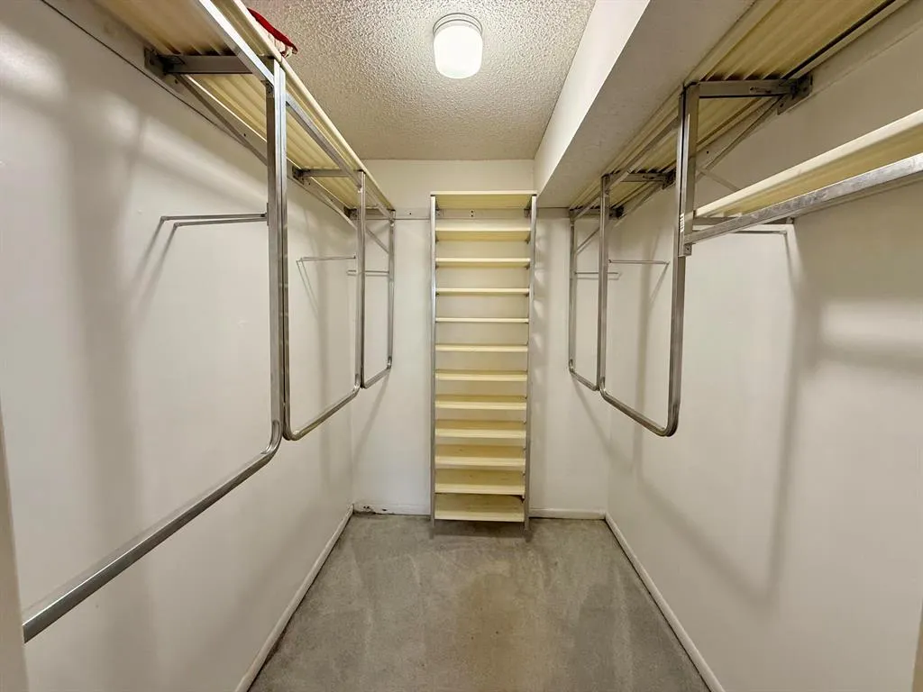 4387 Trevi Court, #304