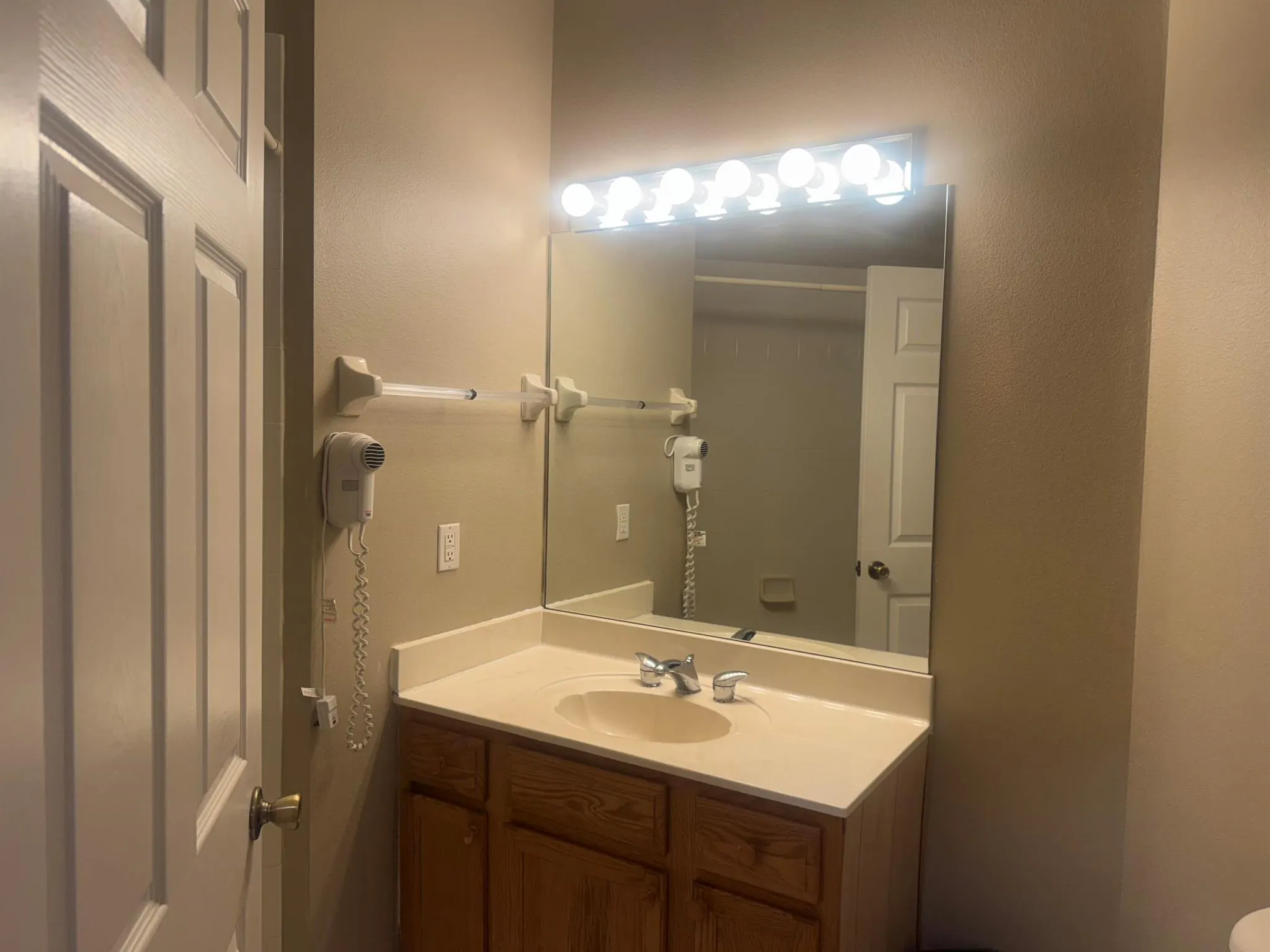 8325 Mulligan Circle, #3121