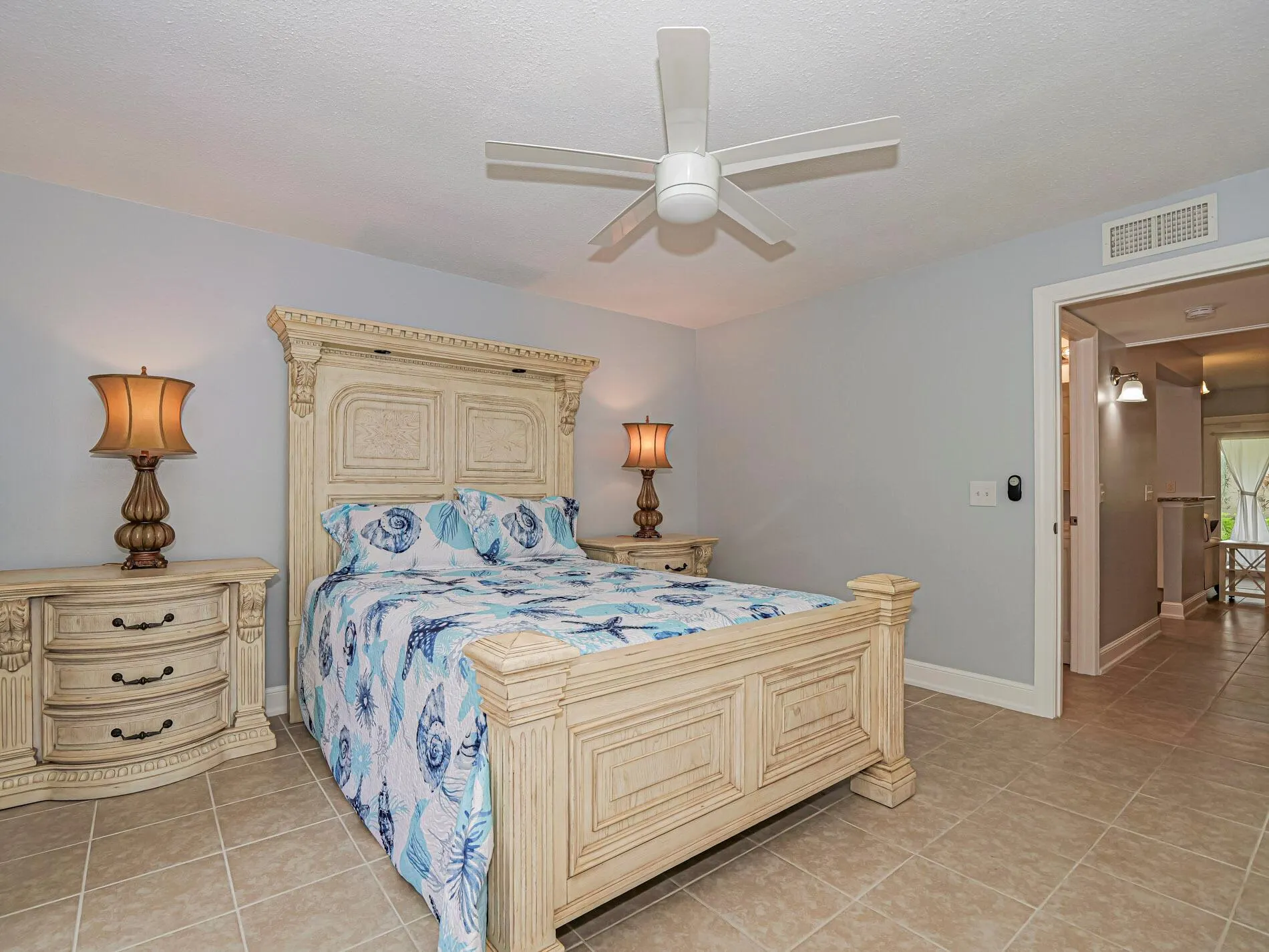 44 Vista Gardens Trail, #104