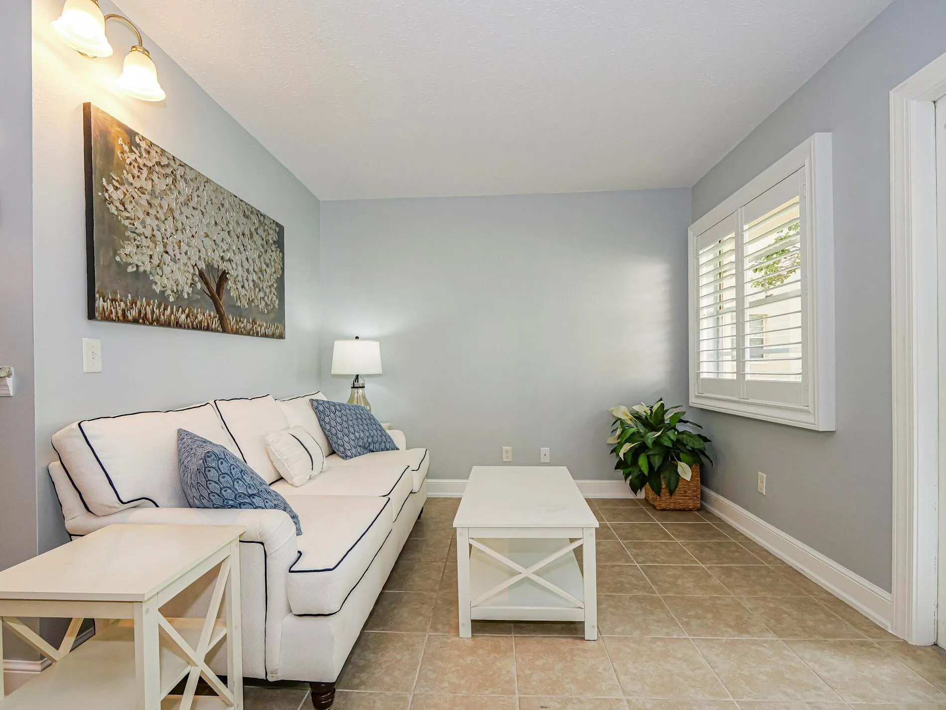 44 Vista Gardens Trail, #104
