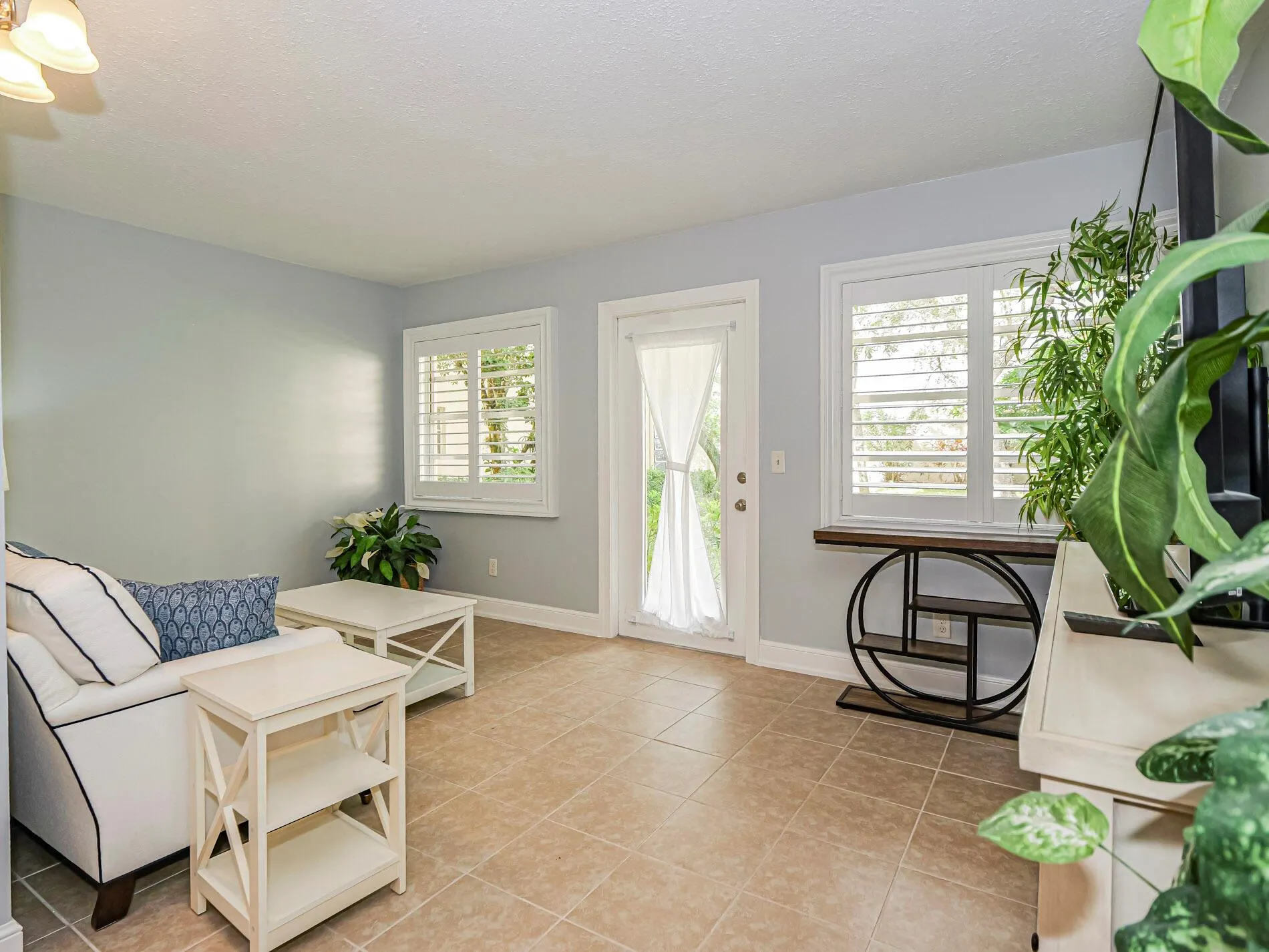 44 Vista Gardens Trail, #104