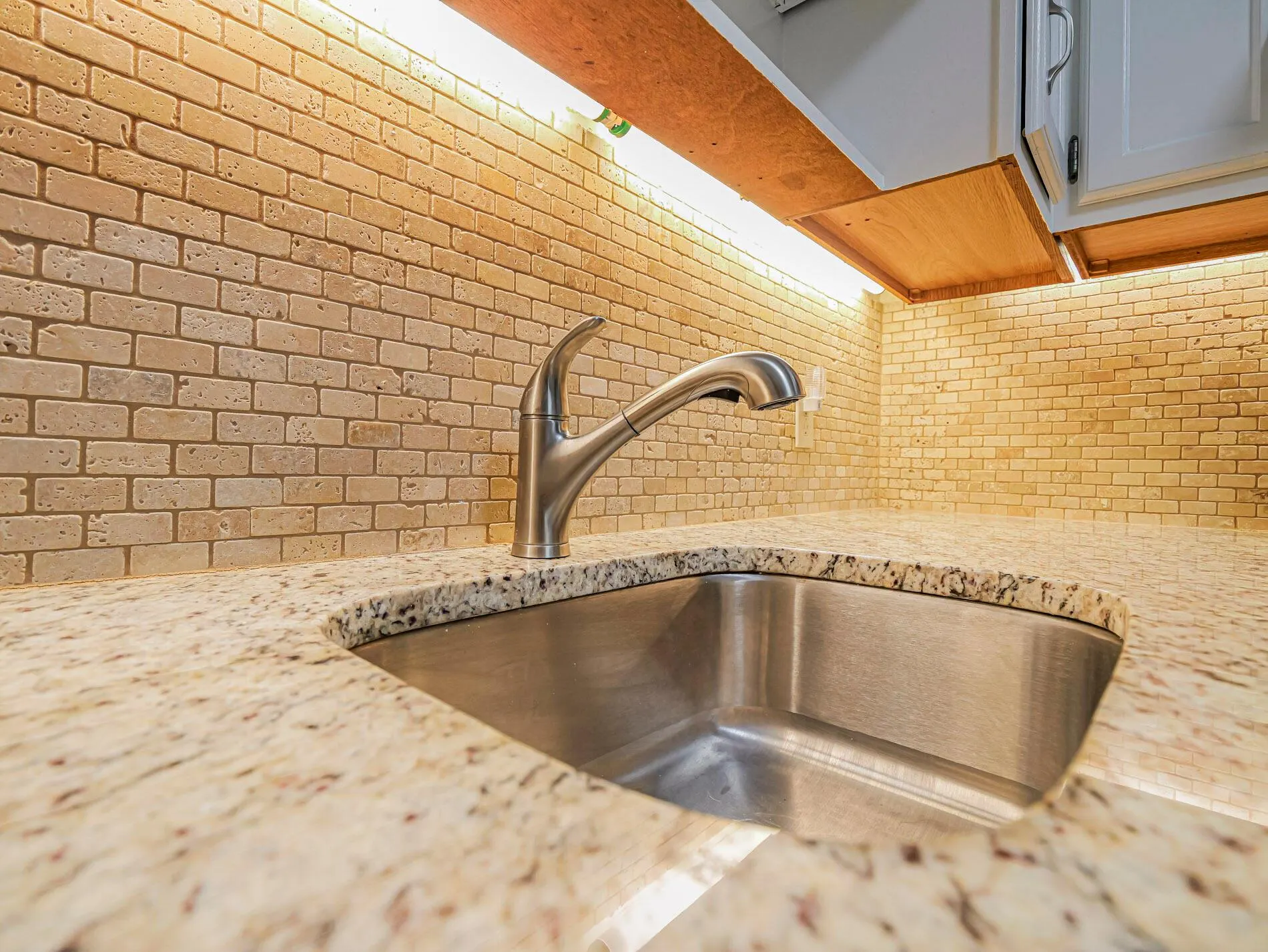44 Vista Gardens Trail, #104