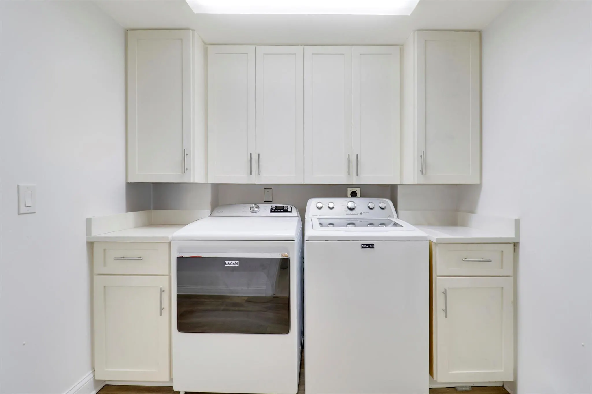 1301 Seafarer Circle, #105