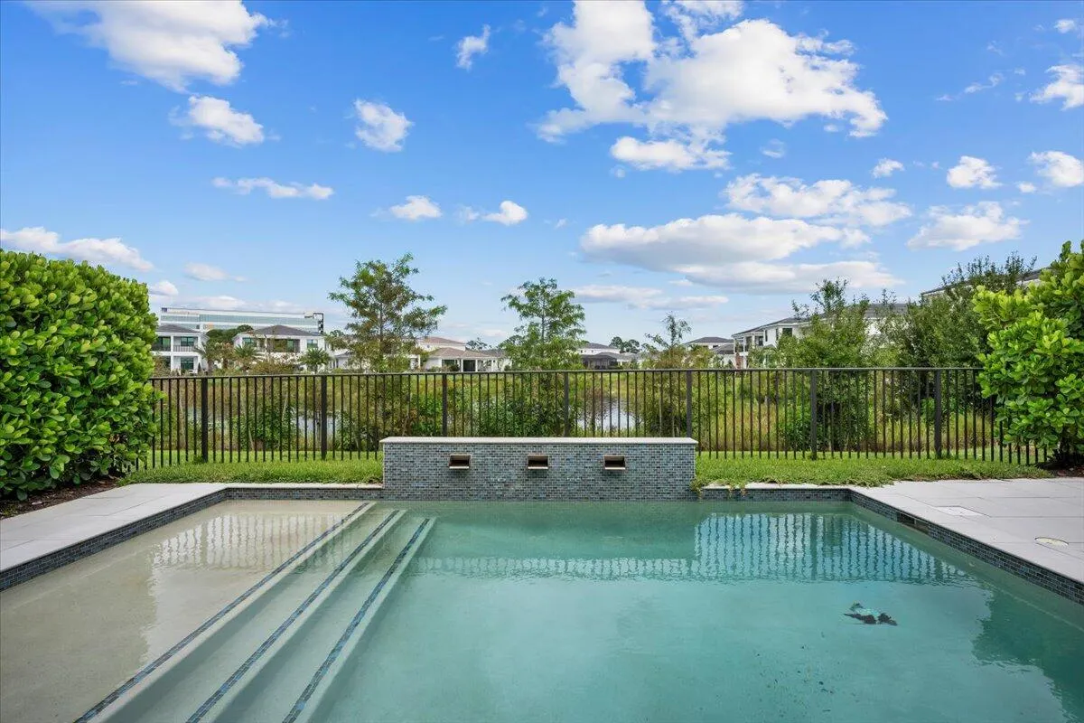 13194 Faberge Place