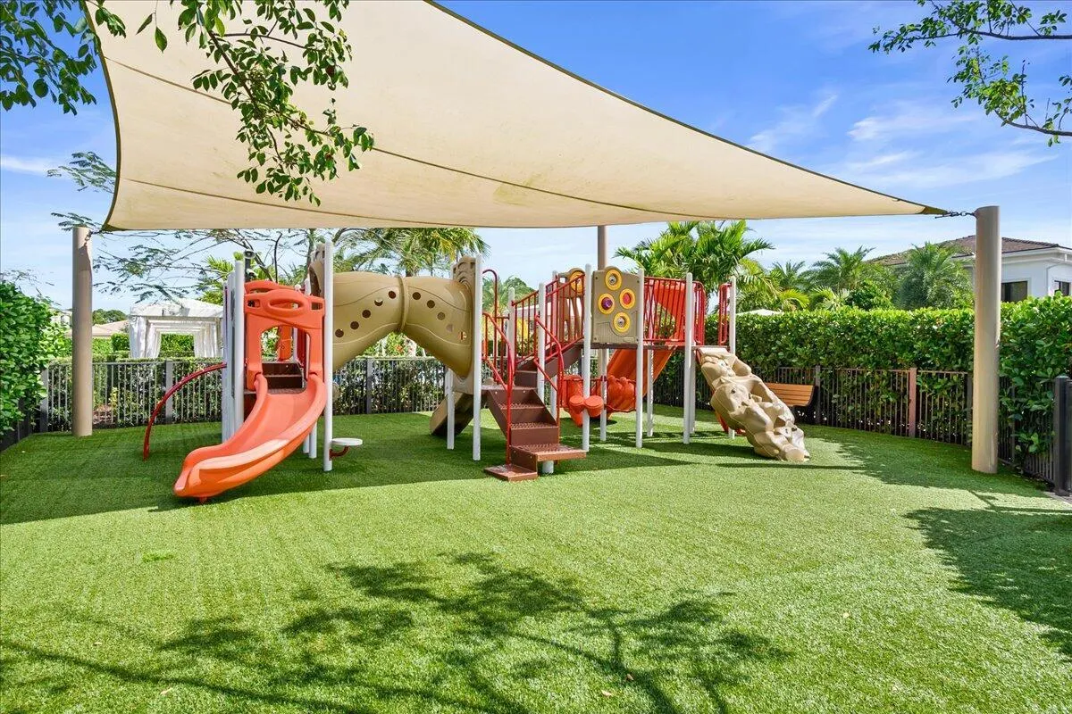 13194 Faberge Place