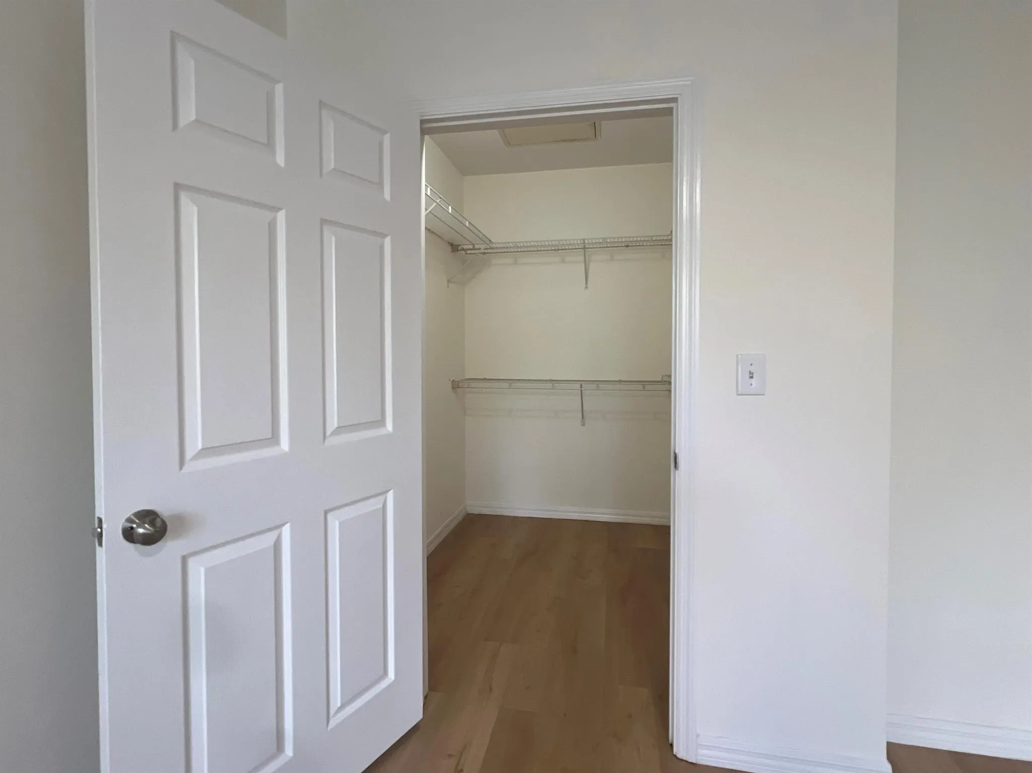 6410 Emerald Dunes Drive, #307