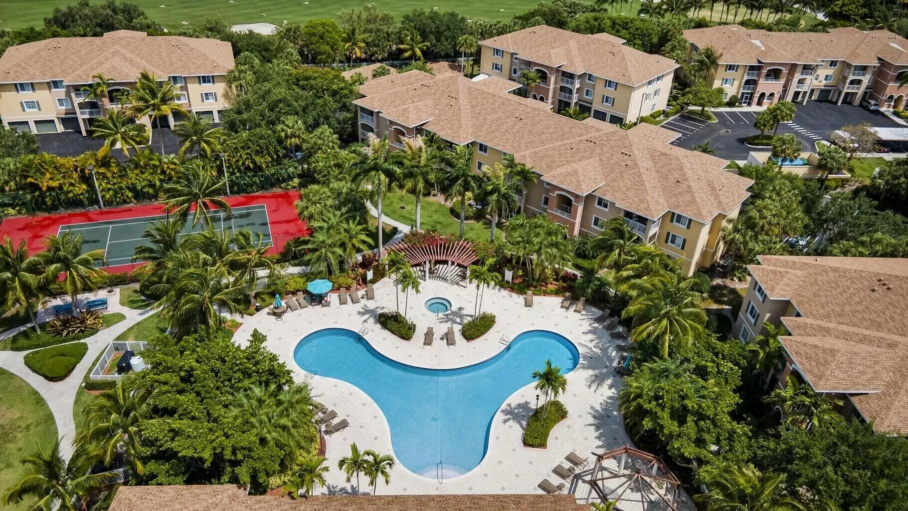 6410 Emerald Dunes Drive, #307
