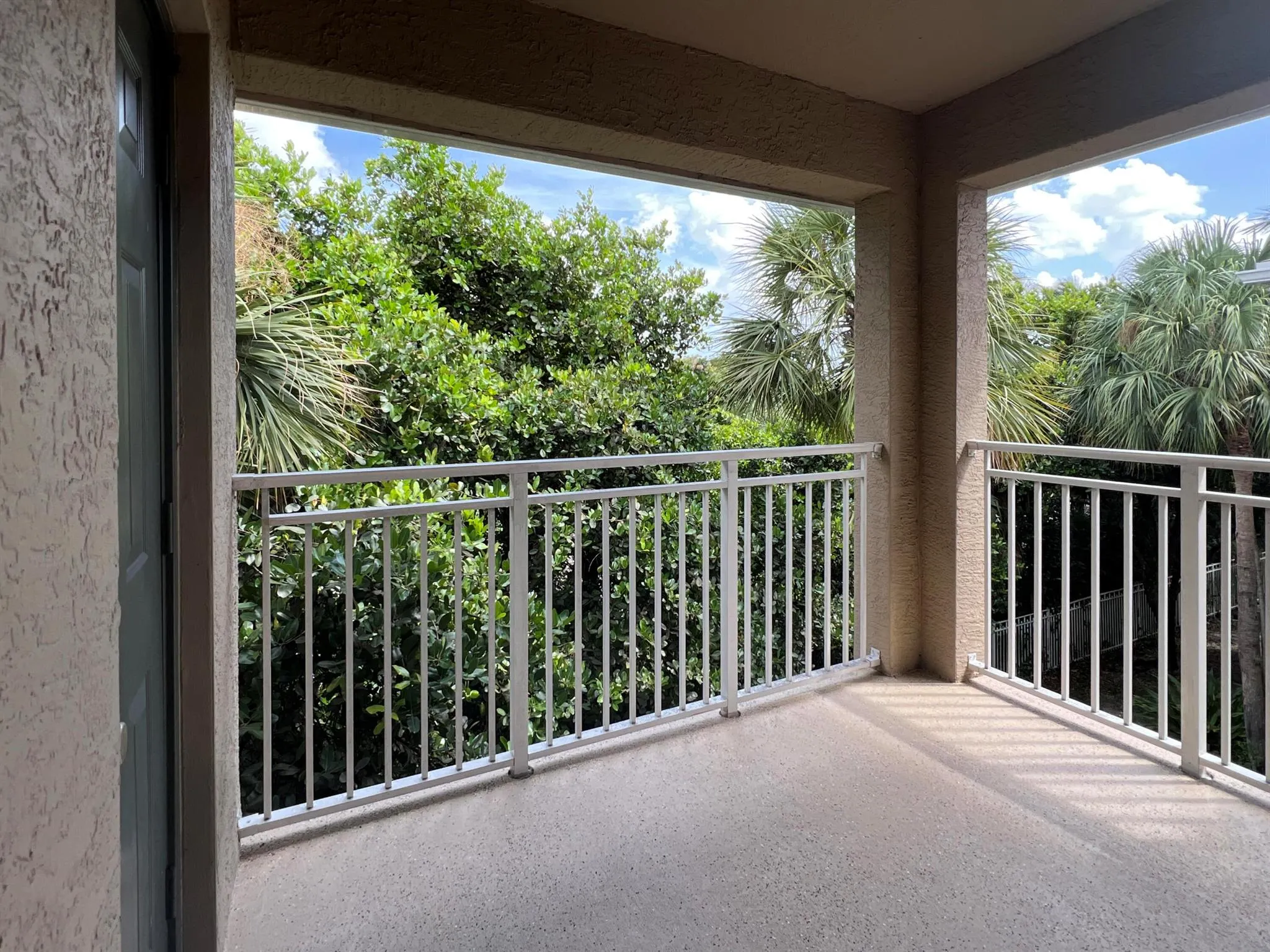6410 Emerald Dunes Drive, #307