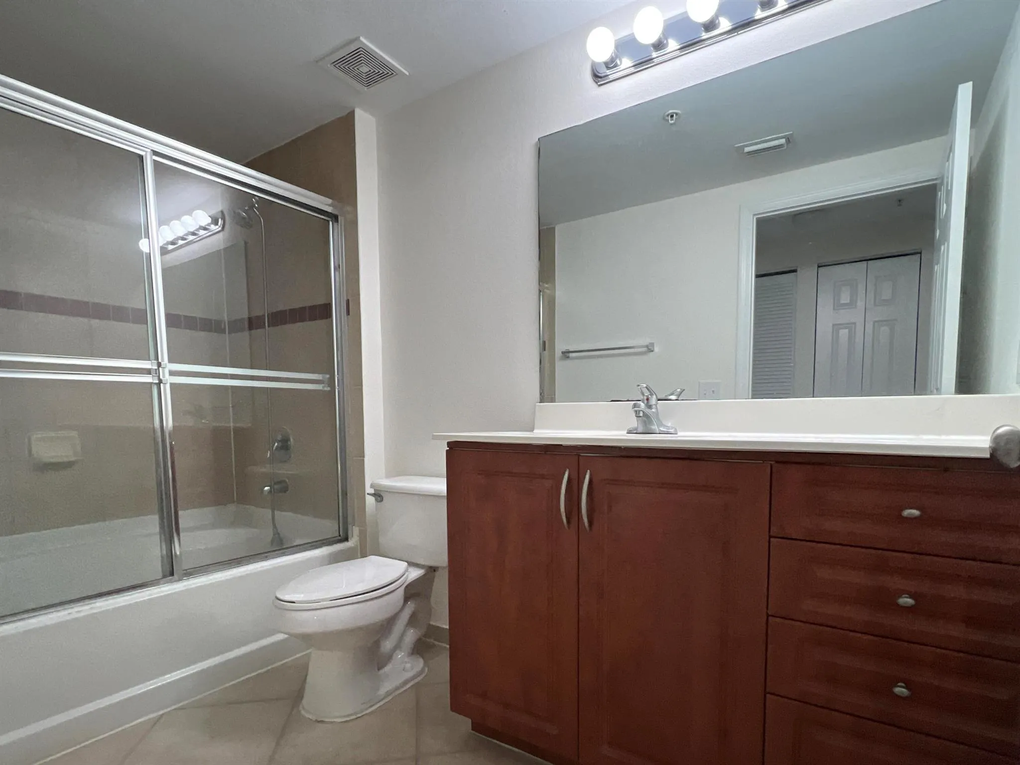 6410 Emerald Dunes Drive, #307