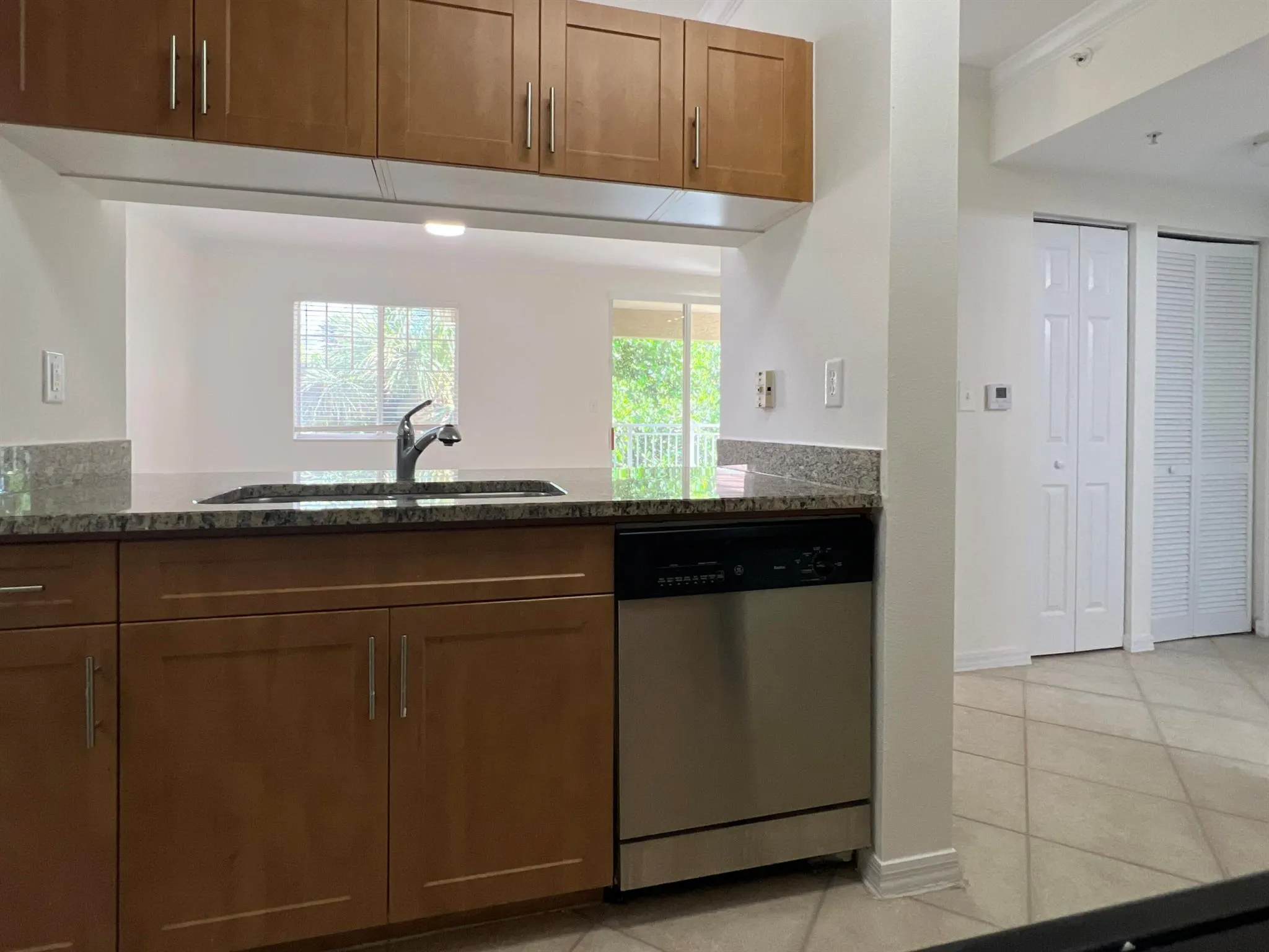 6410 Emerald Dunes Drive, #307