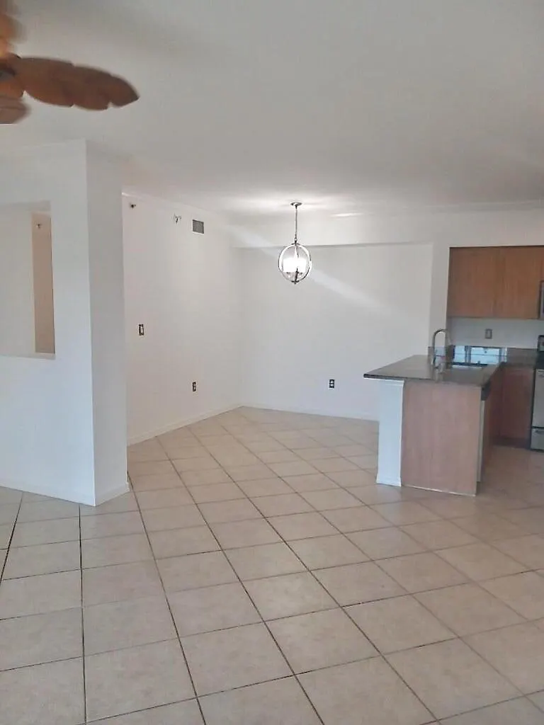 6450 Emerald Dunes Drive, #301