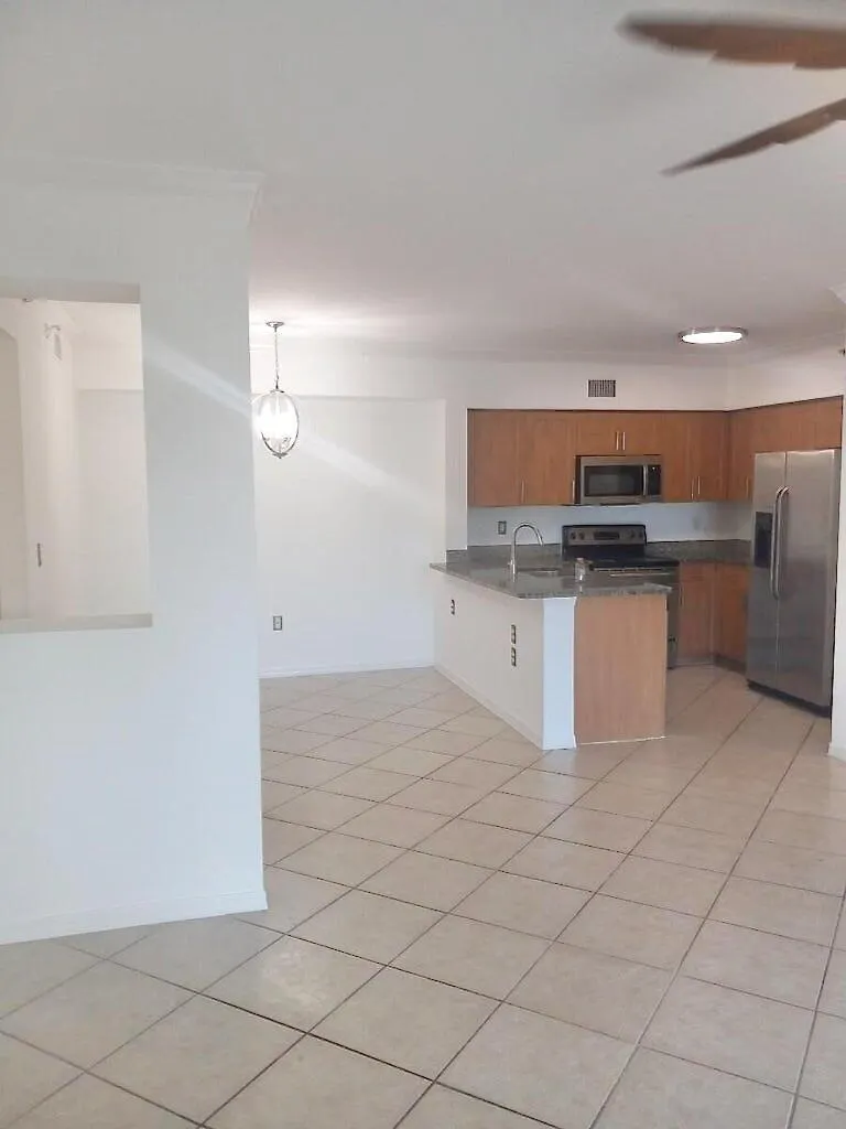 6450 Emerald Dunes Drive, #301
