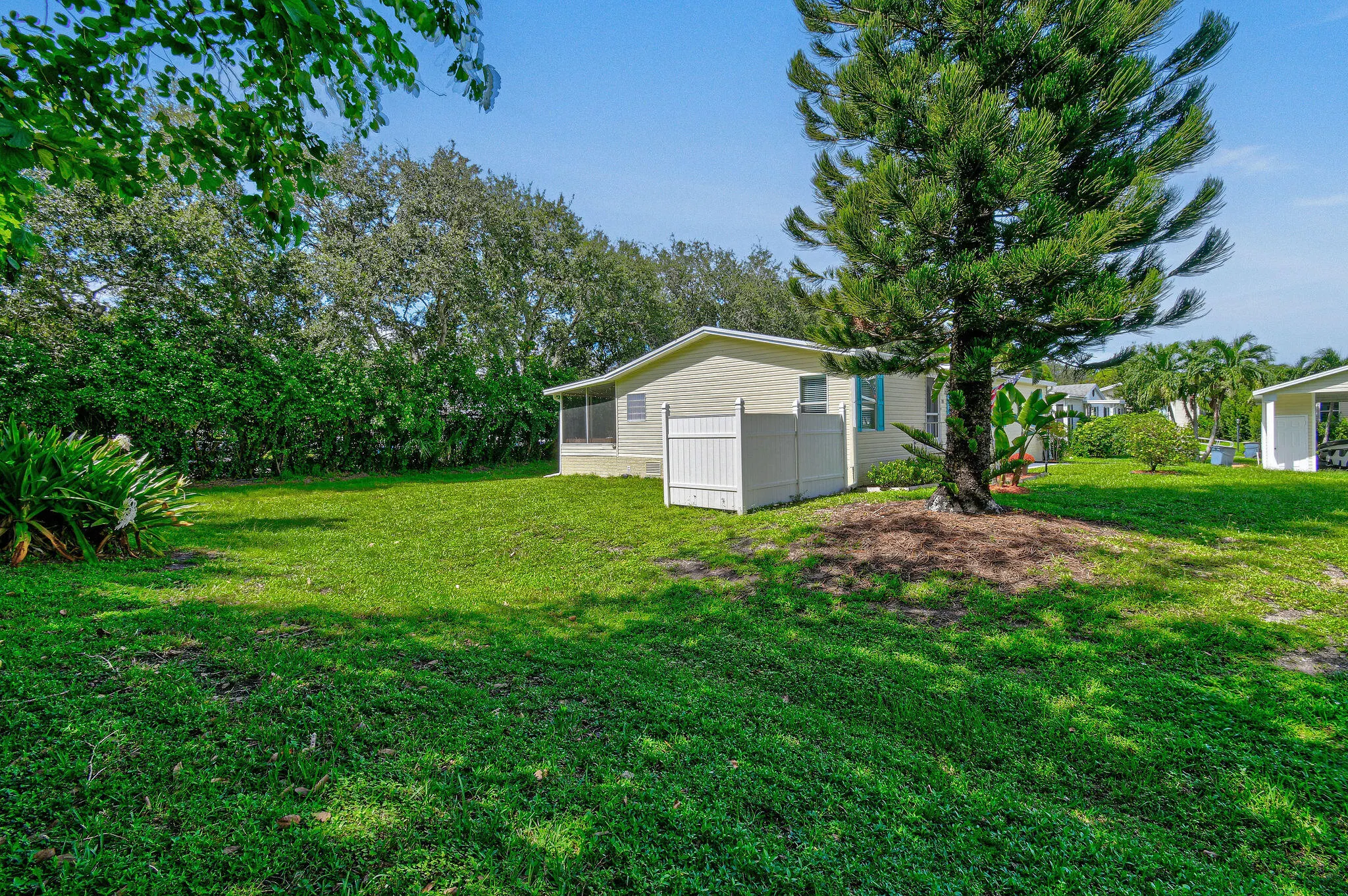 2555 Pga Boulevard, #353