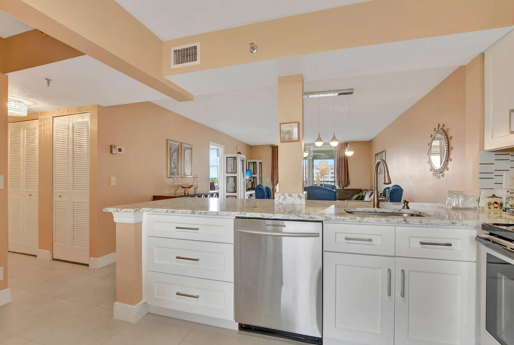 14527 Bonaire Boulevard, #609