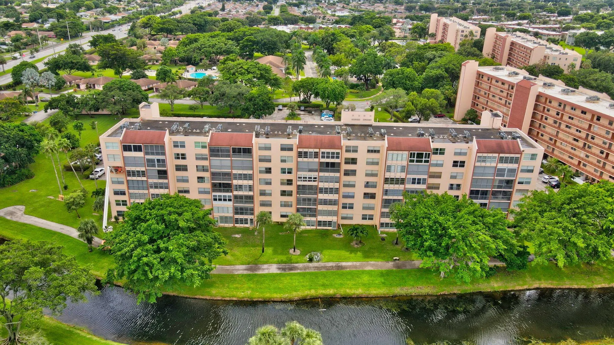 14527 Bonaire Boulevard, #609