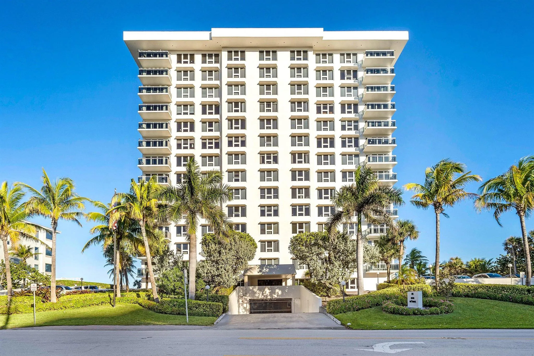 2066 N Ocean Boulevard, #4nw