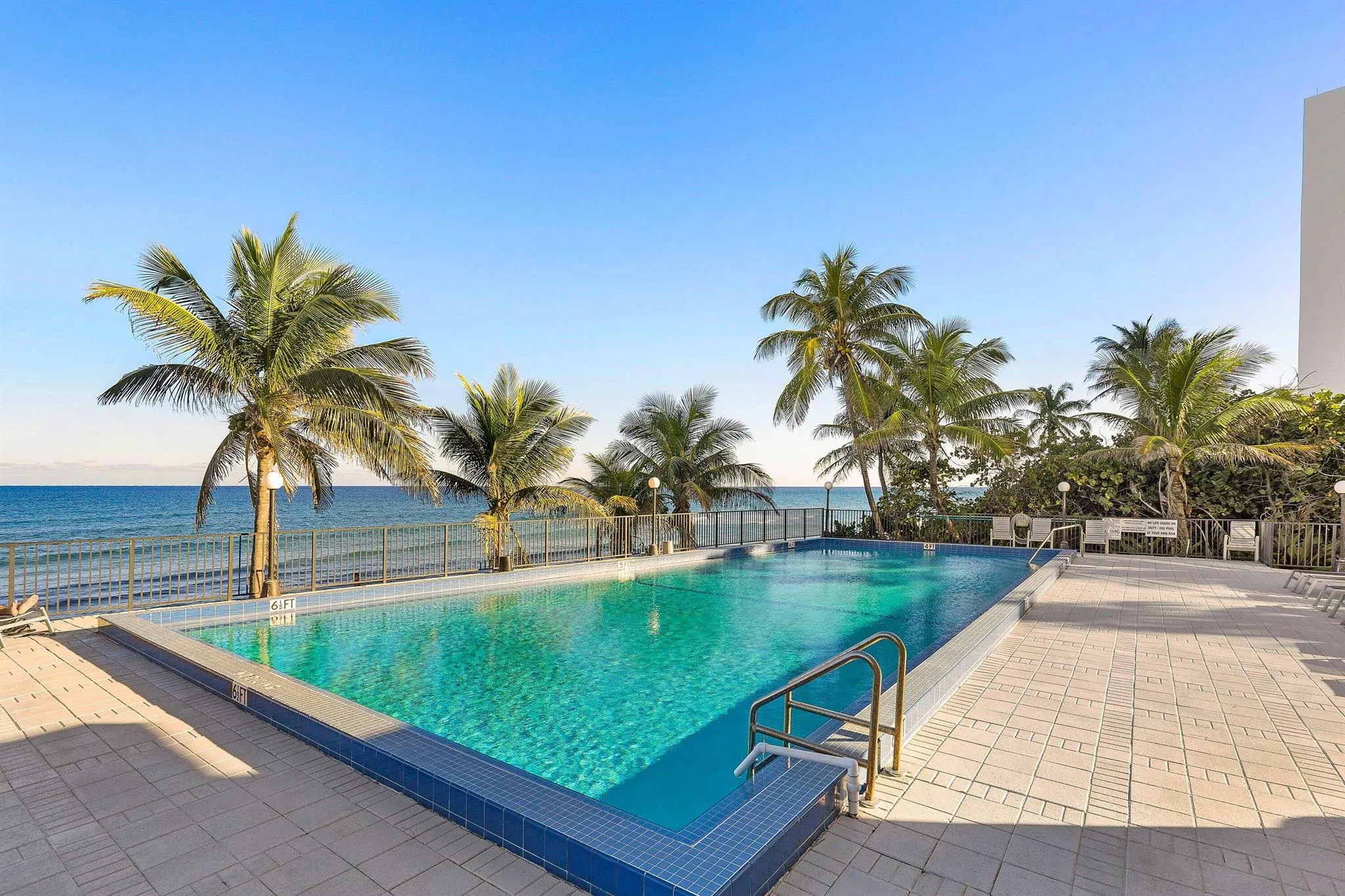 2066 N Ocean Boulevard, #4nw
