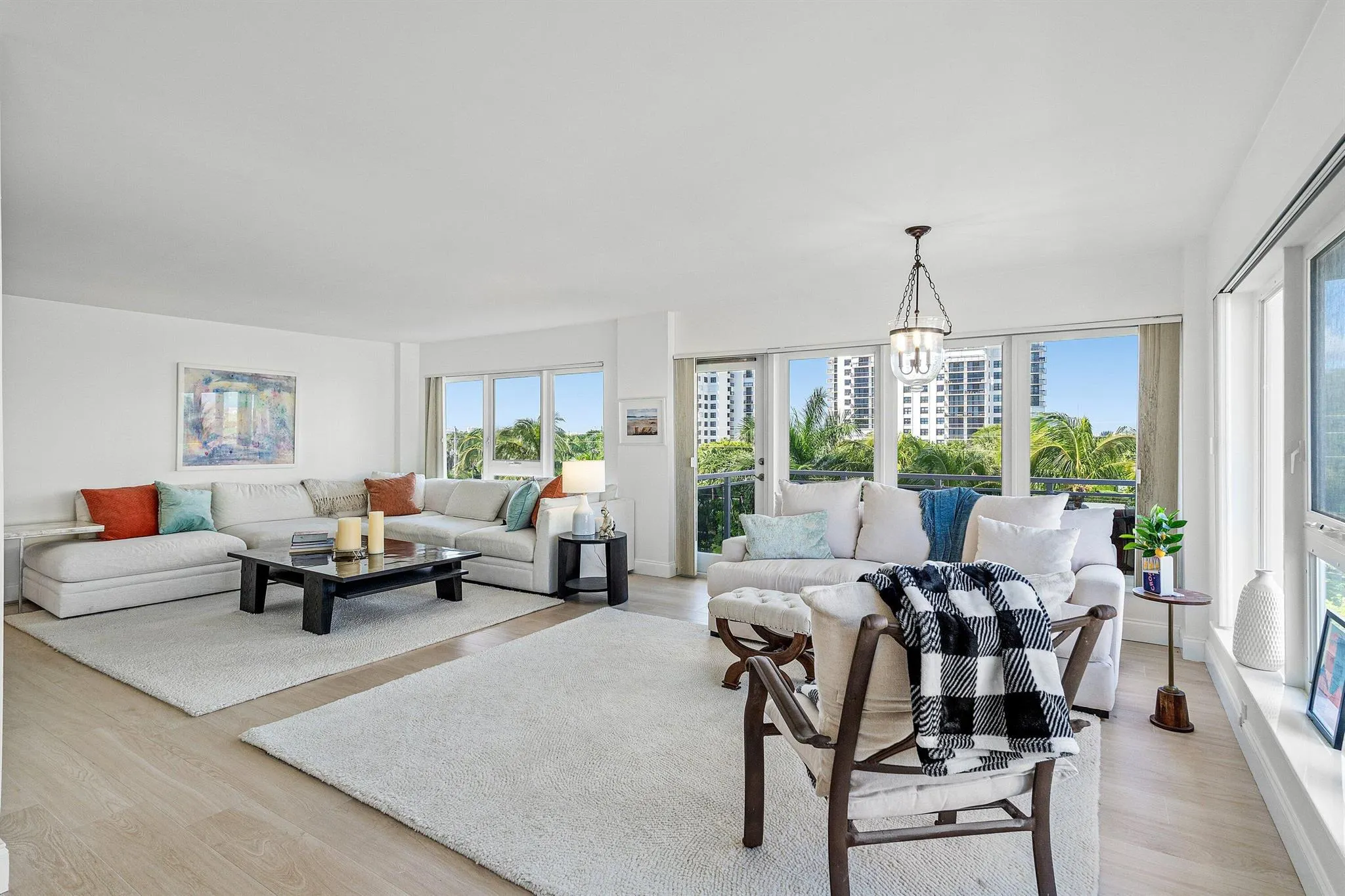 2066 N Ocean Boulevard, #4nw