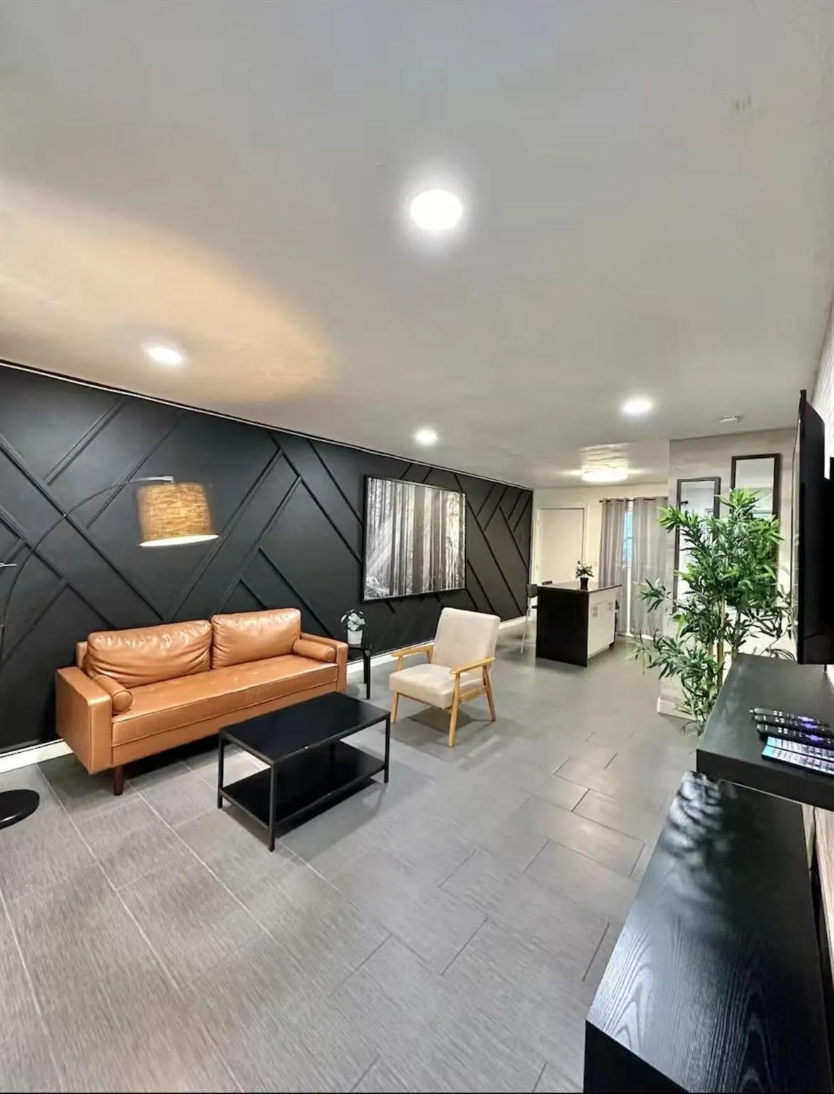 1501 N Federal Highway