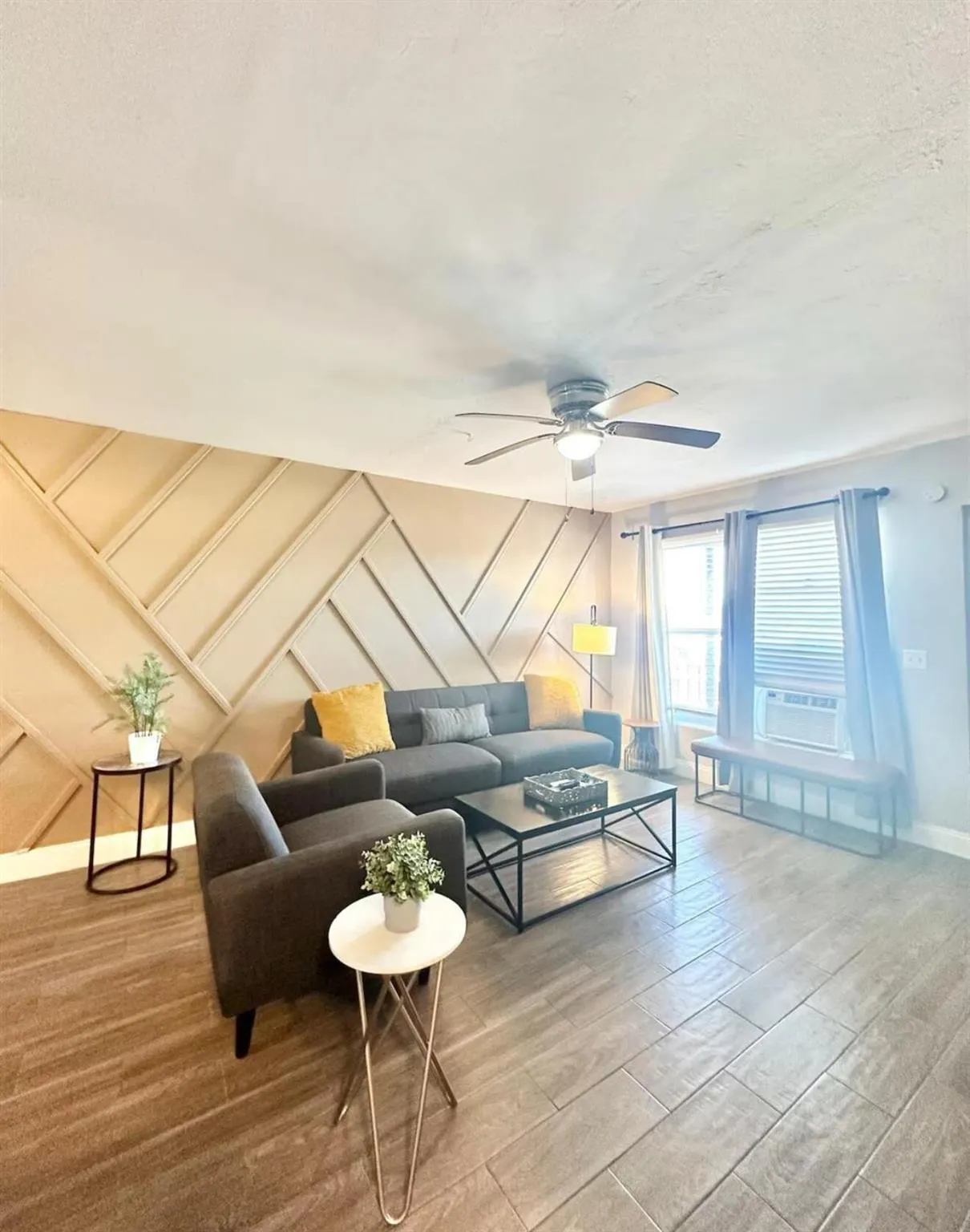 1501 N Federal Highway