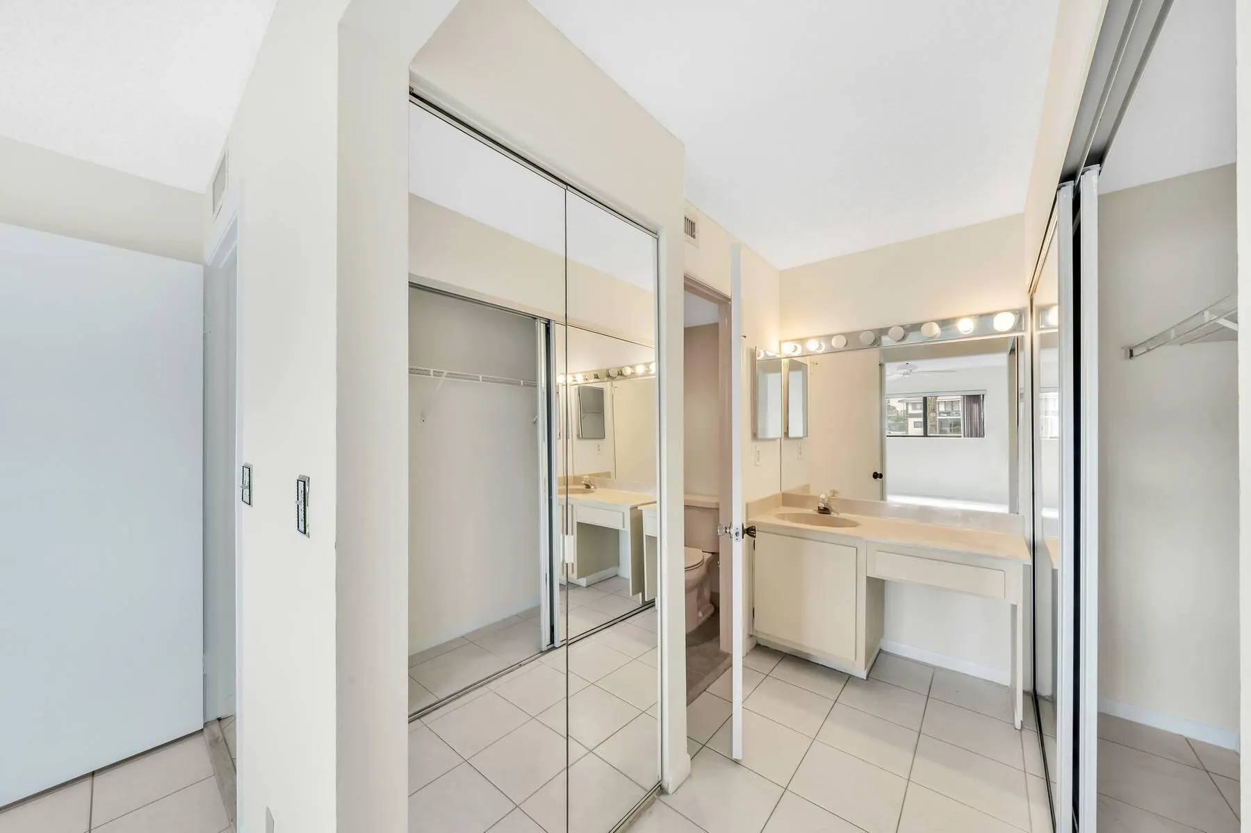 15234 Lakes Of Delray Boulevard, #244