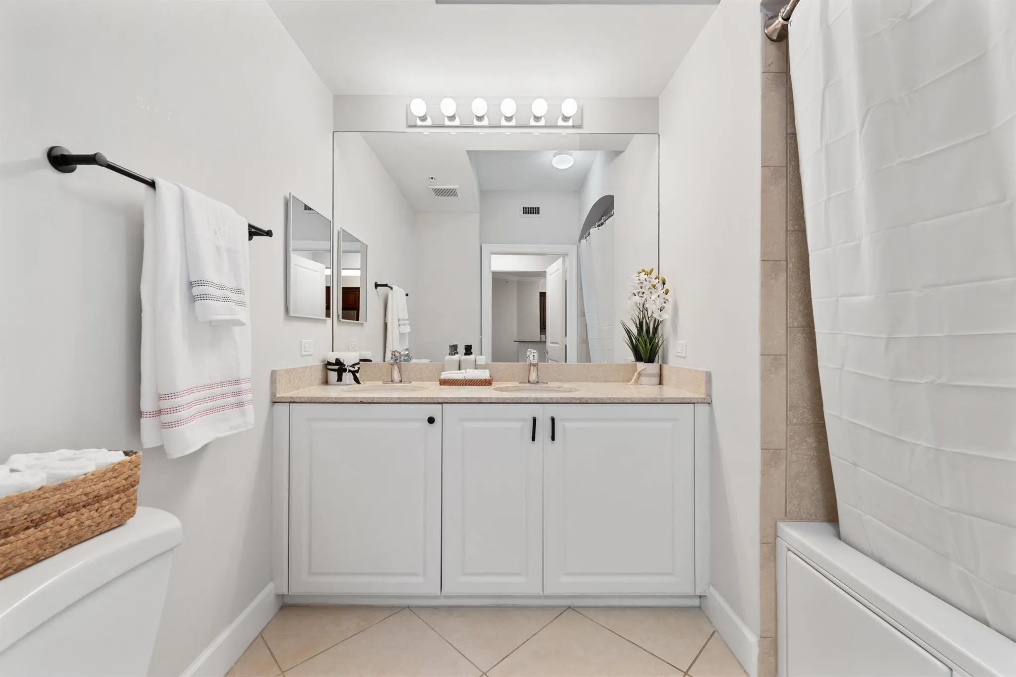 1690 Renaissance Commons Boulevard, #1312
