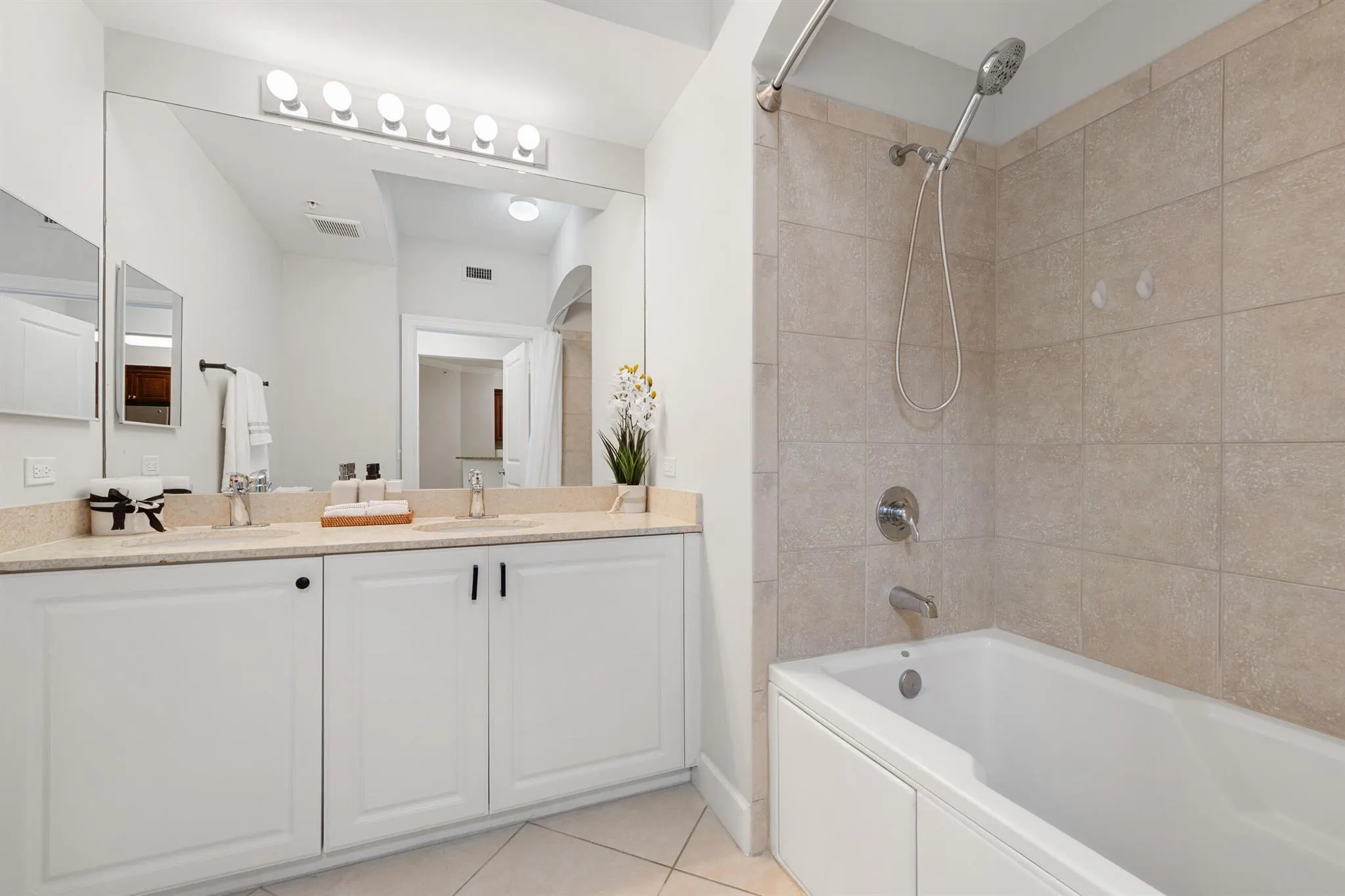 1690 Renaissance Commons Boulevard, #1312