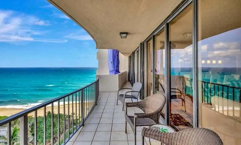 4200 N Ocean Drive, #1-905