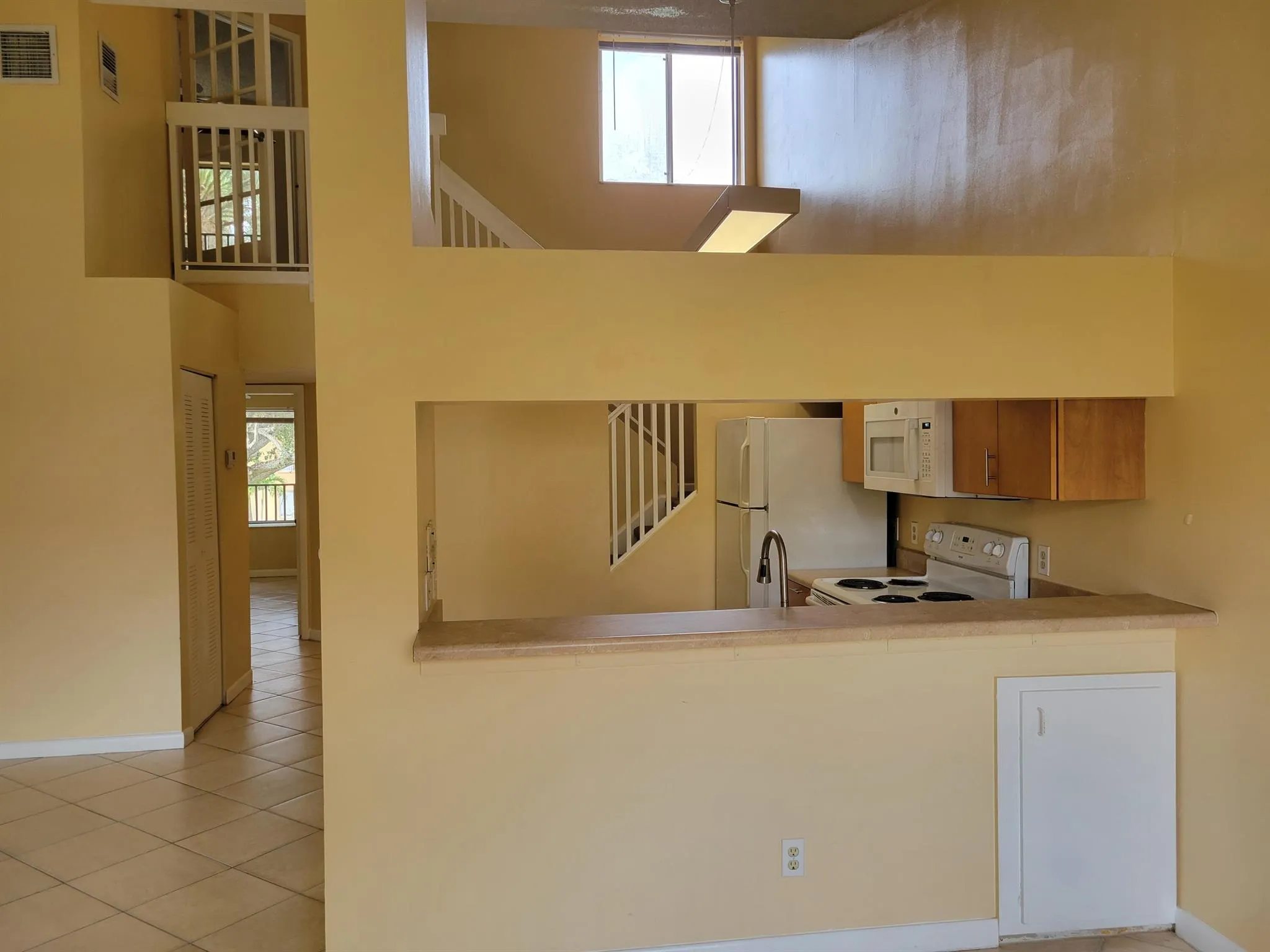1112 Coral Club Drive, #1112