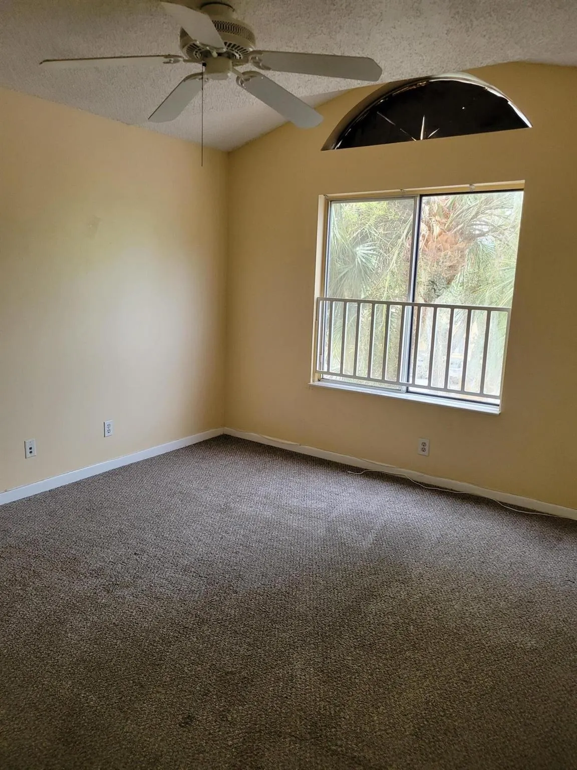 1112 Coral Club Drive, #1112