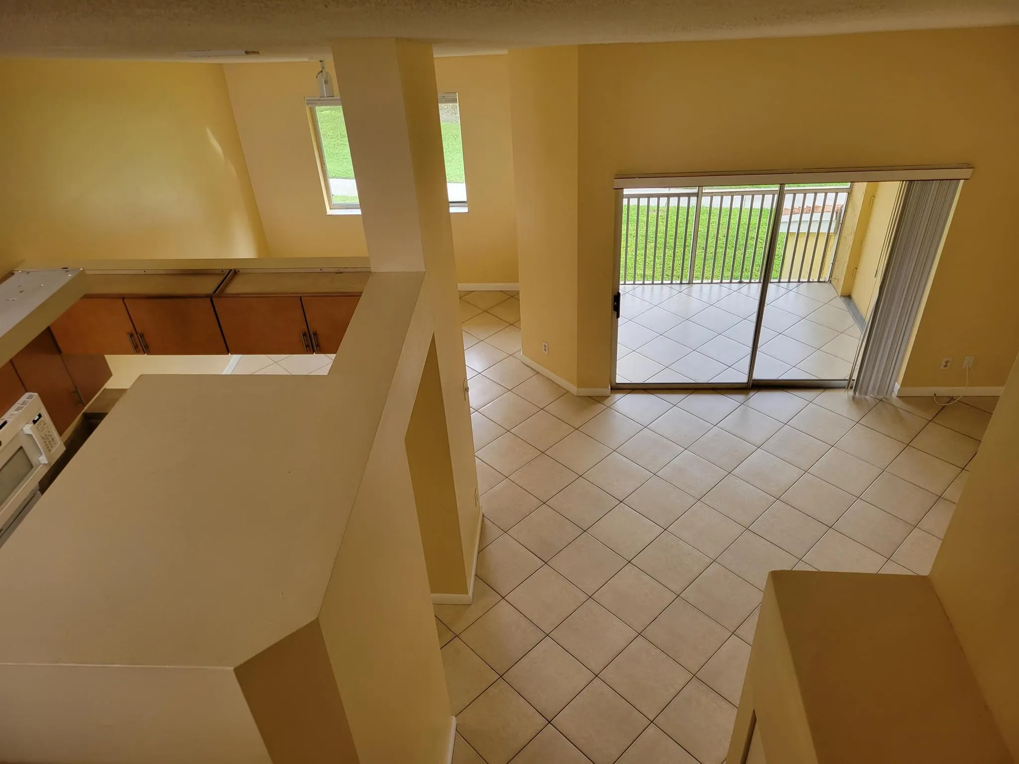 1112 Coral Club Drive, #1112