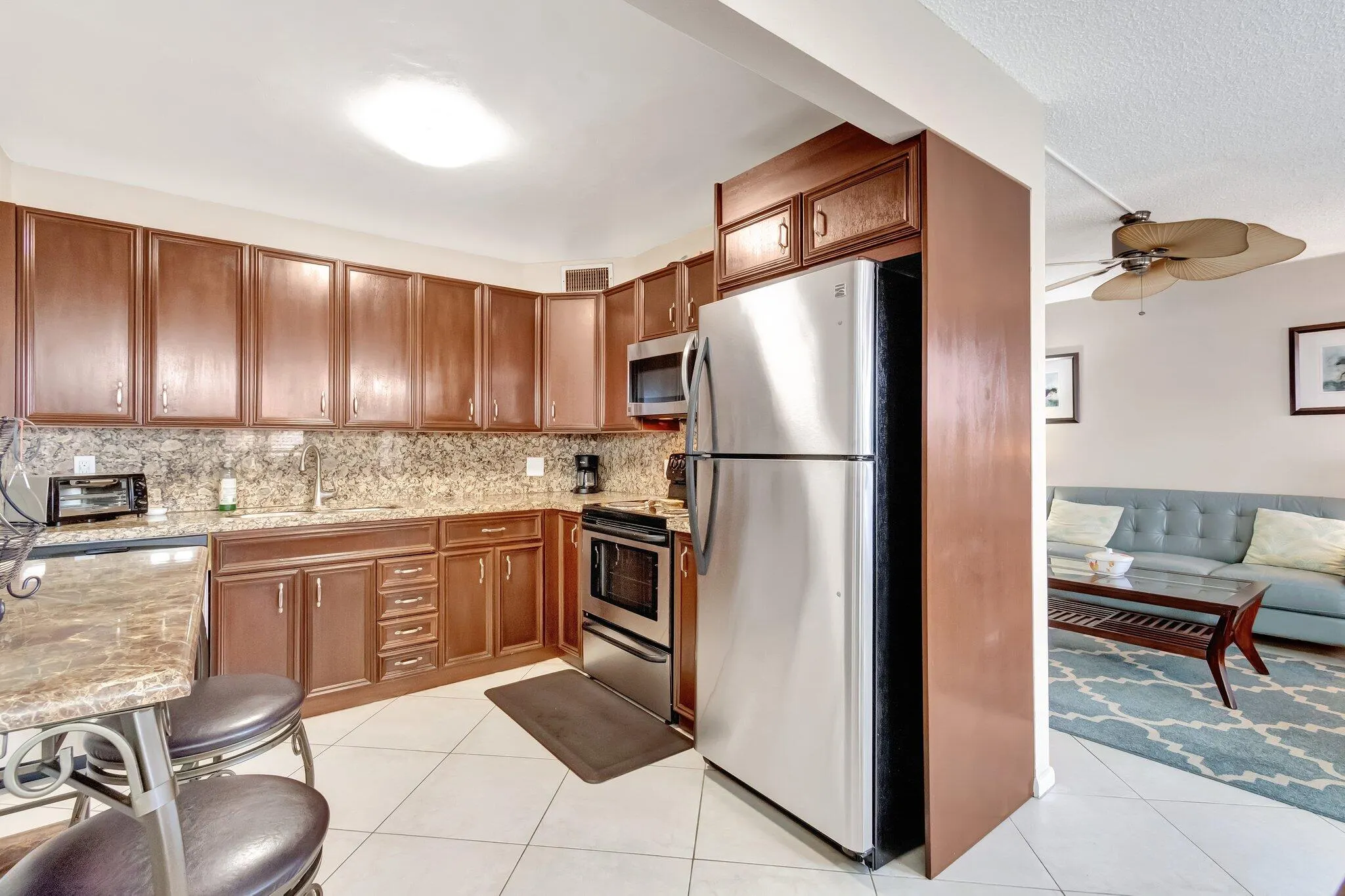 4049 Wolverton C