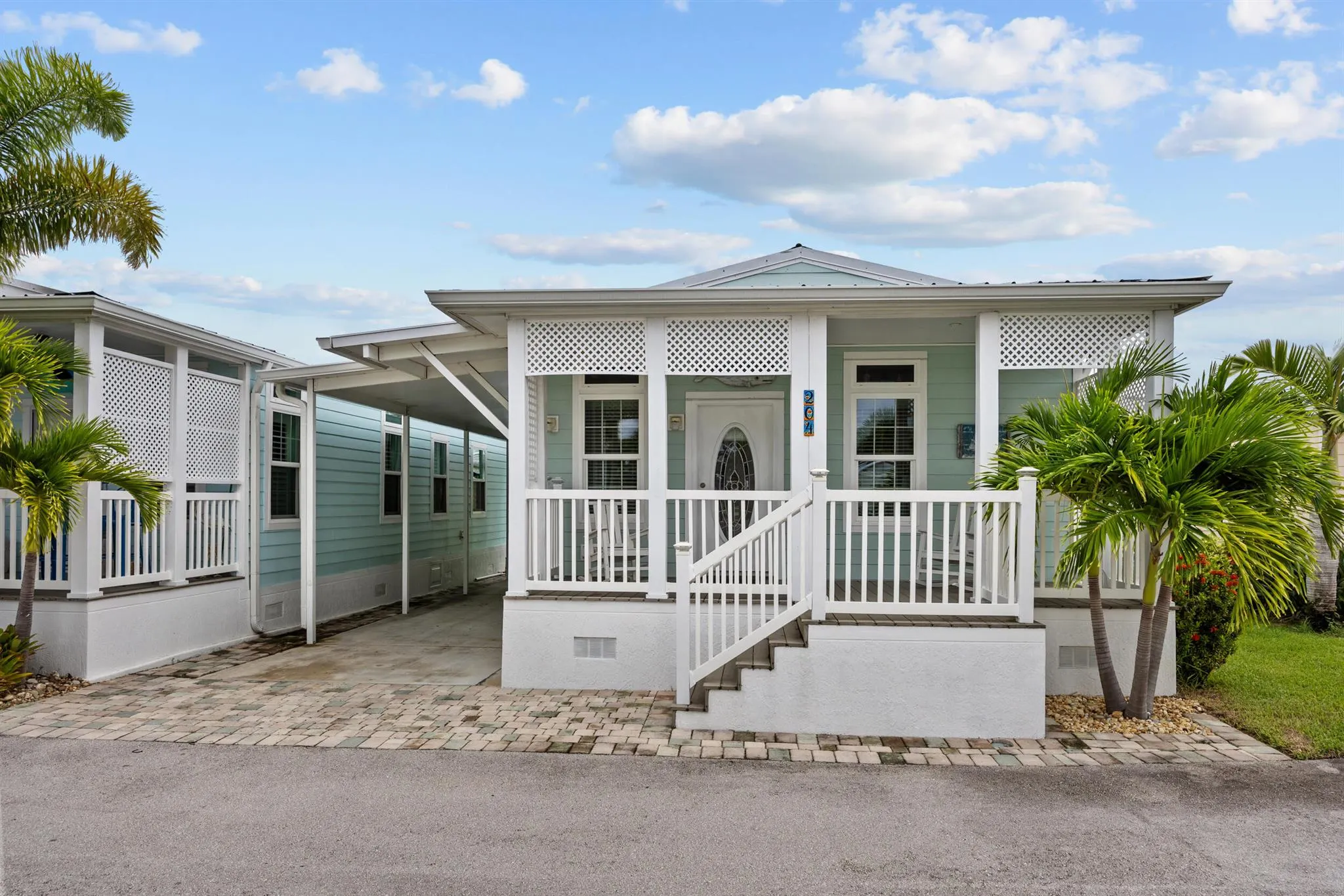 204 NE Sail Way