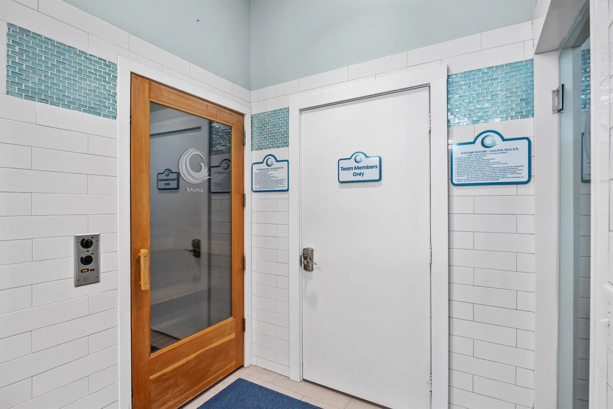 204 NE Sail Way